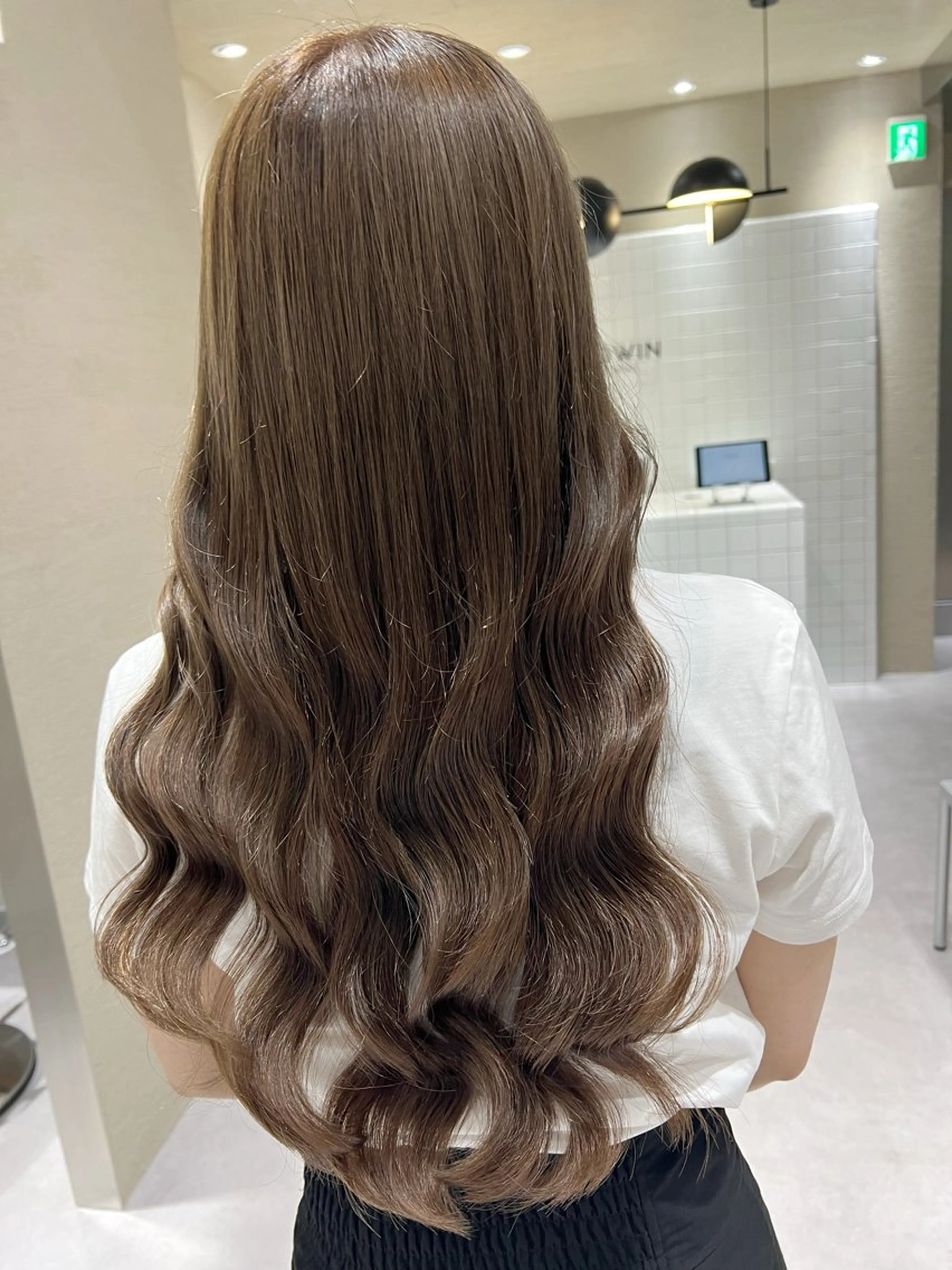 ロング カラー ヘアアレンジ ベージュカラー 髪質改善 トリートメント ヘアカラー トリートメント 新宿color🐝 AYAKA🌈💖のヘアスタイル