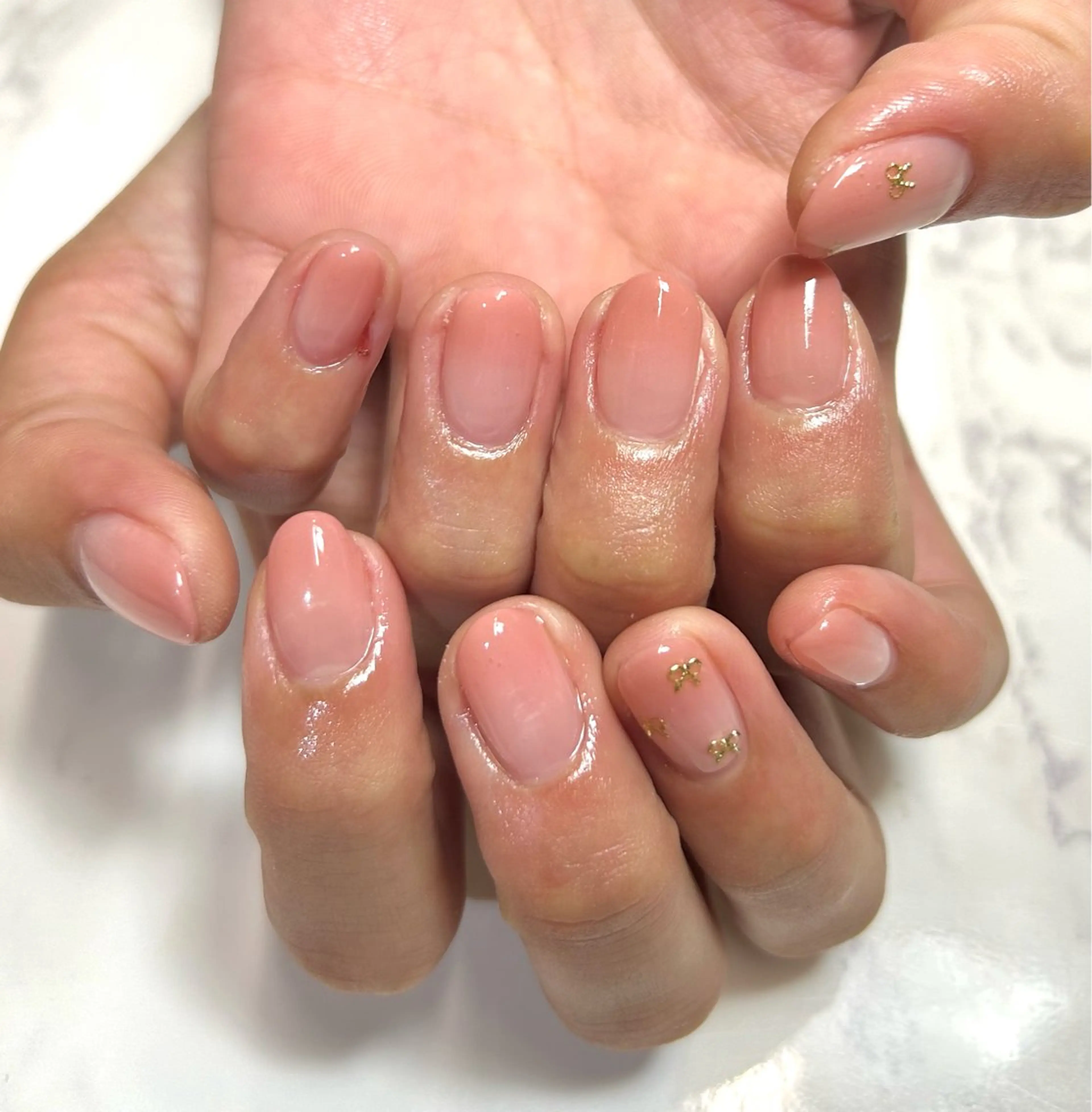 ネイル ストーンネイル ハンドネイル one nailsalonのネイルデザイン