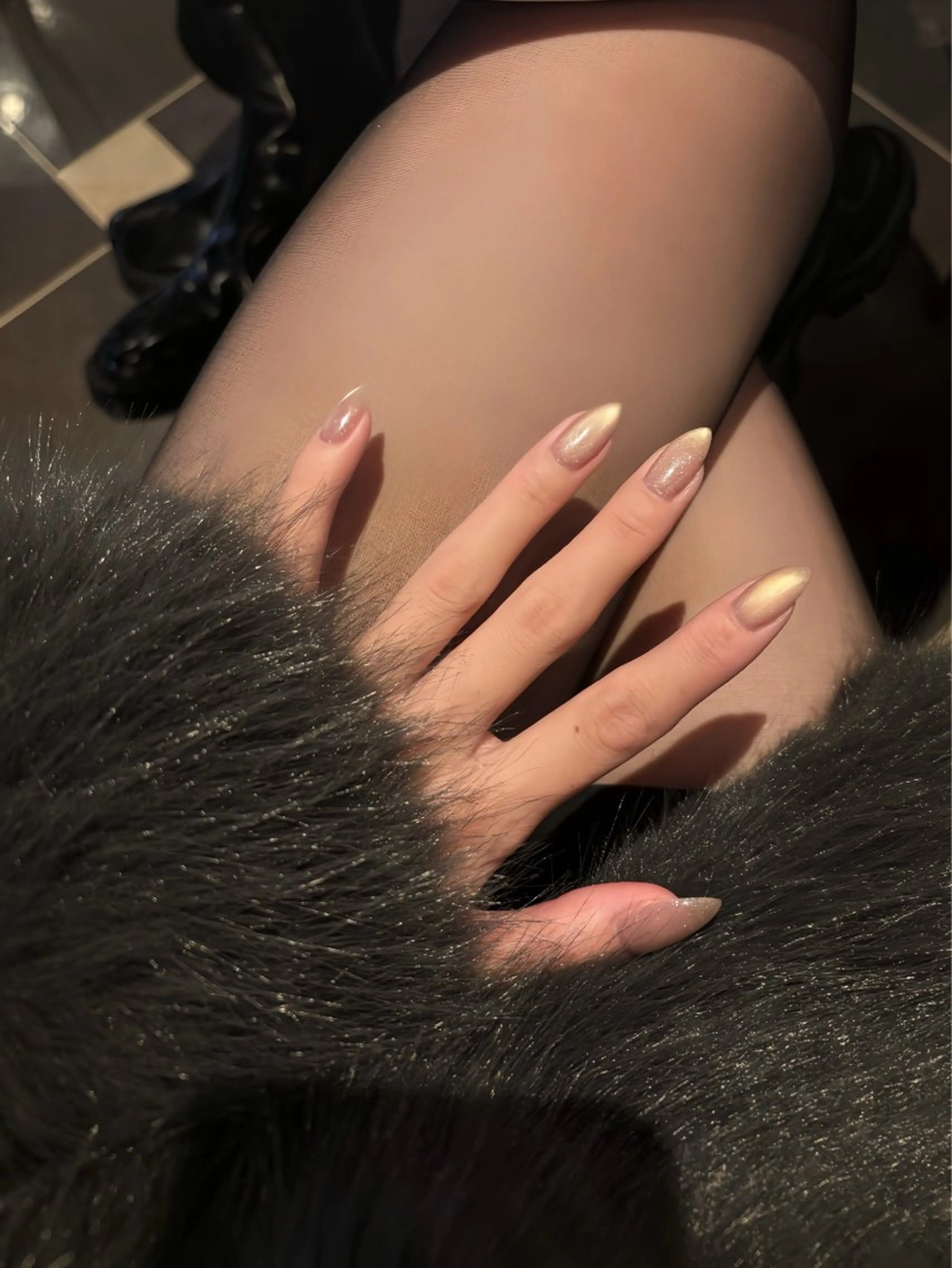 ネイル フラッシュネイル マグネットネイル マグネットワンカラー ワンカラーネイル ハンドネイル filonnail Juna💍のネイルデザイン