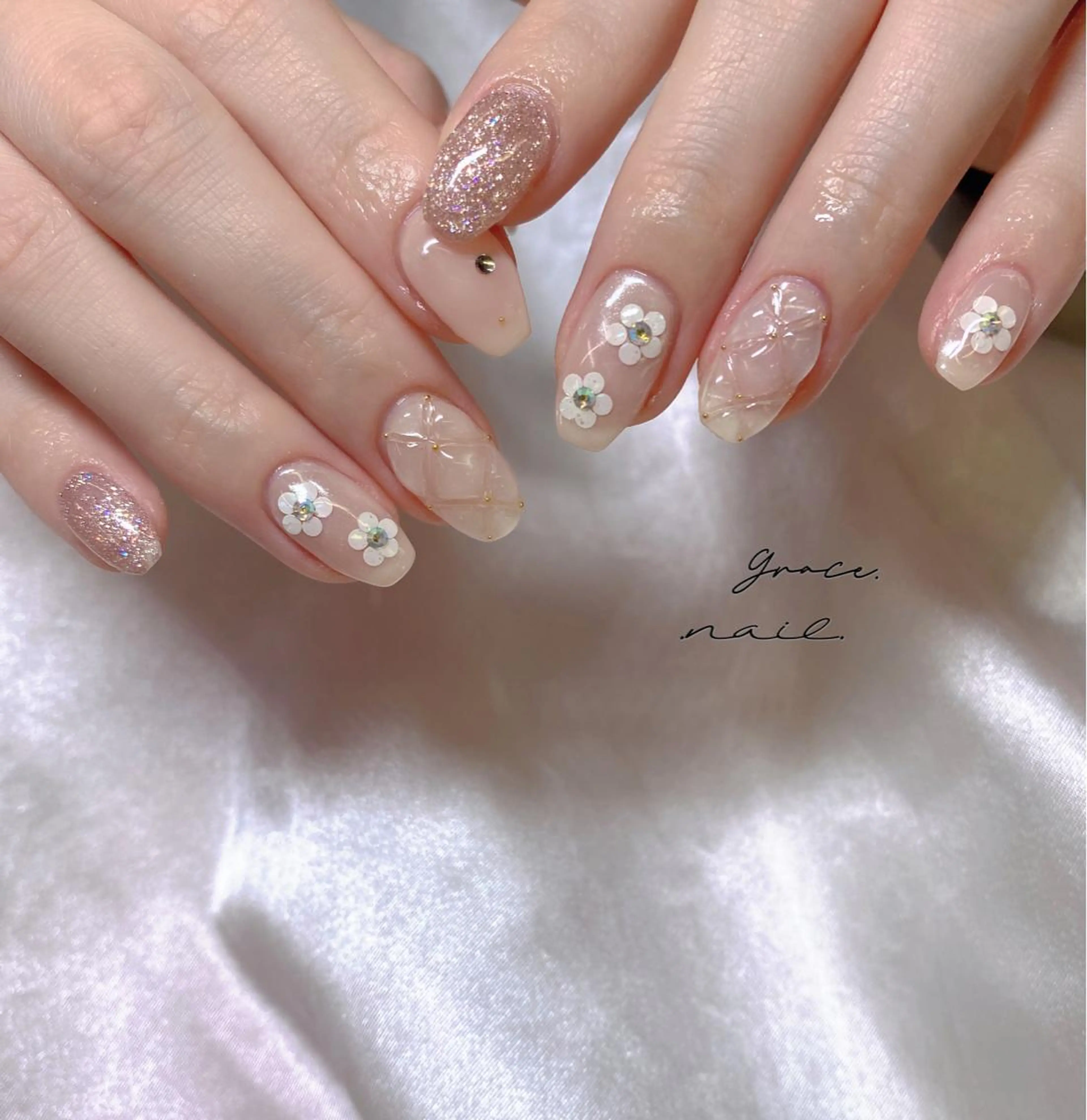 ネイル ハンドネイル ☆*｡Grace Nail｡*☆のネイルデザイン