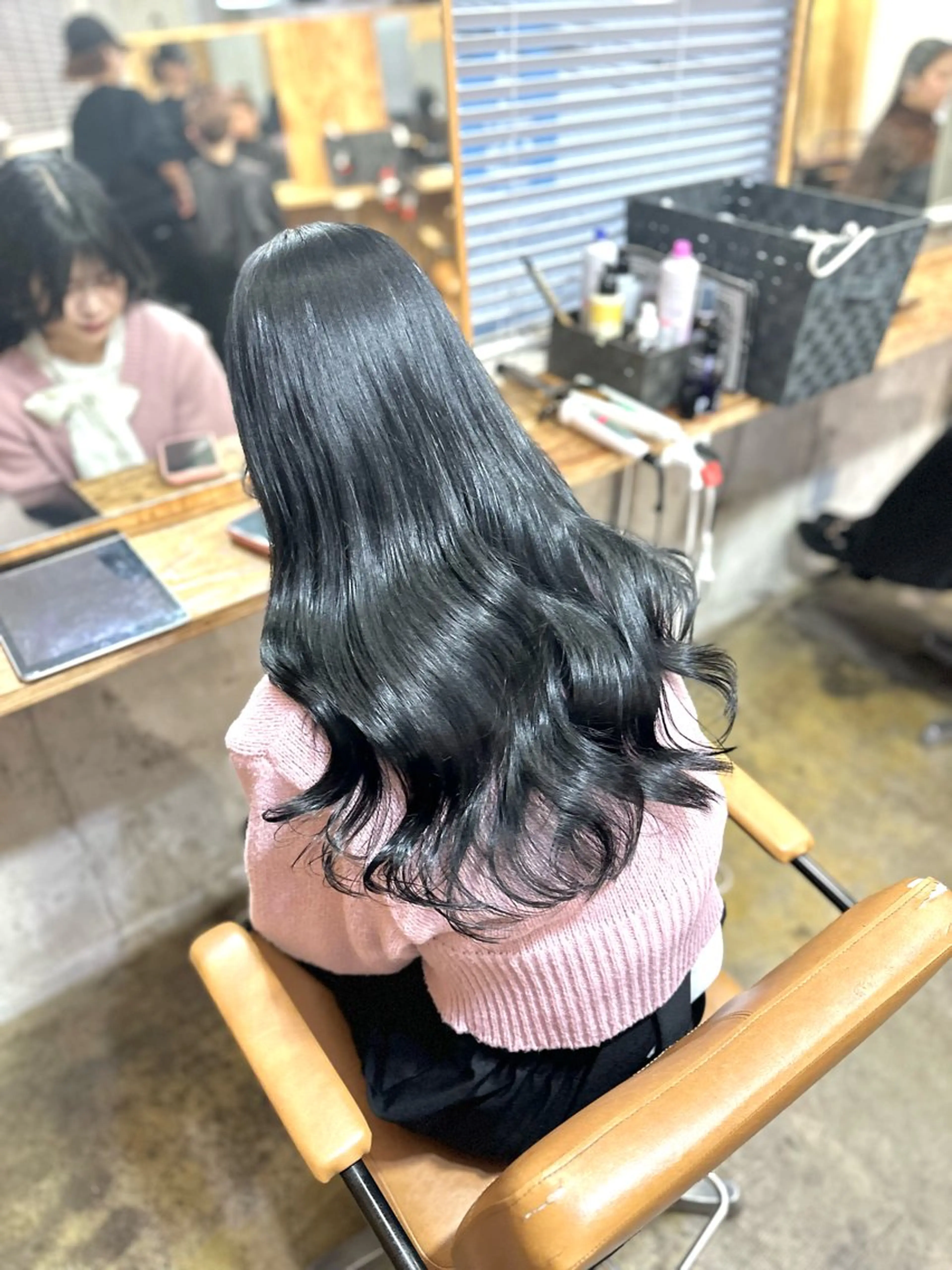ロング カラー ヘアカラー トリートメント ︎︎カイ ミズキ 🐰𝜗𝜚のヘアスタイル