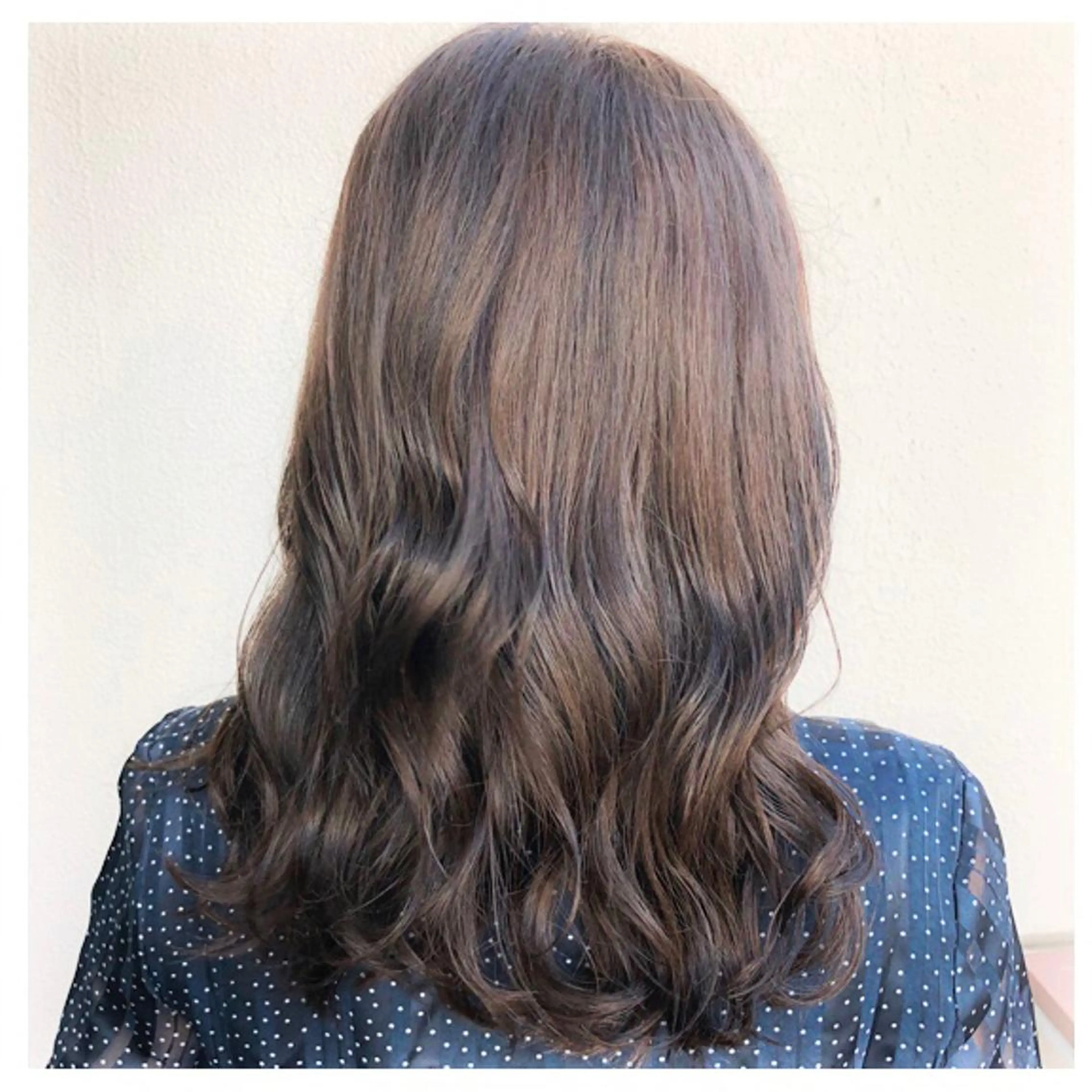 セミロング カラー パーマ ヘアアレンジ メンズ キッズ ネイル マツエク・マツパ Rene'所属・透明感カラー yuriのヘアスタイル