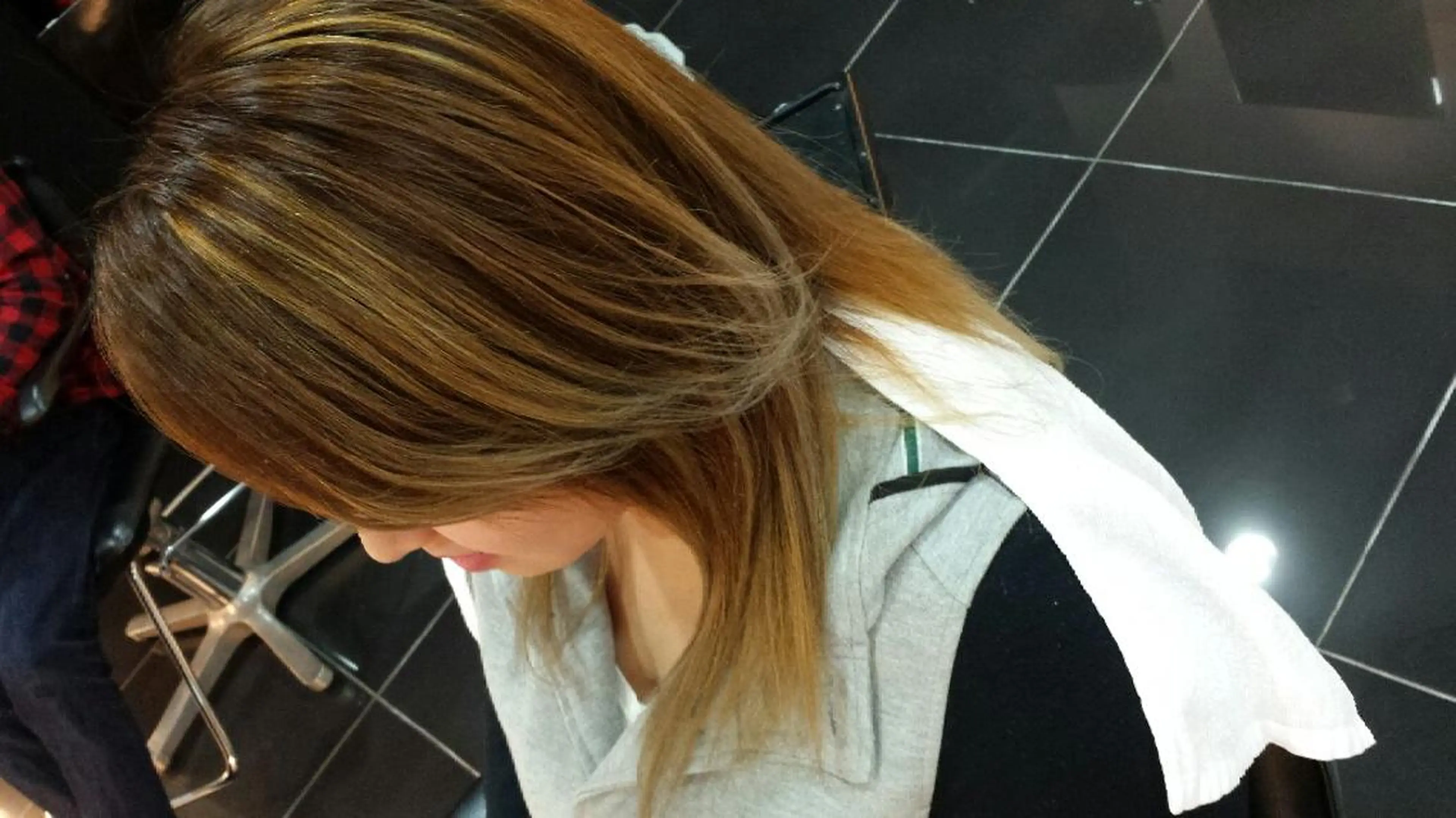 カラー グラデーションカラー ハイライトカラー 大久保 隆蔵のヘアスタイル