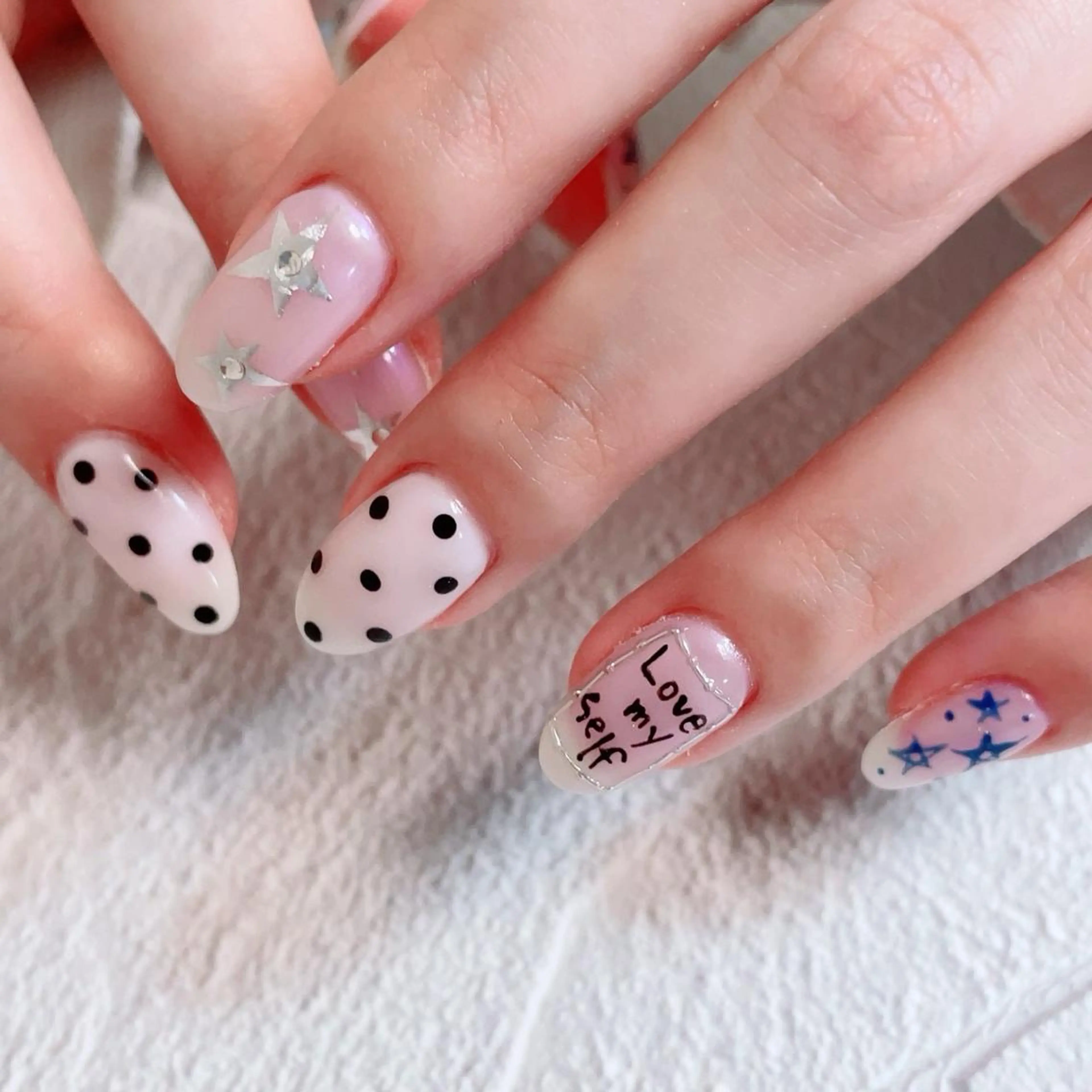 ネイル ハンドネイル 🩵Yun nail Salon 🩵のネイルデザイン