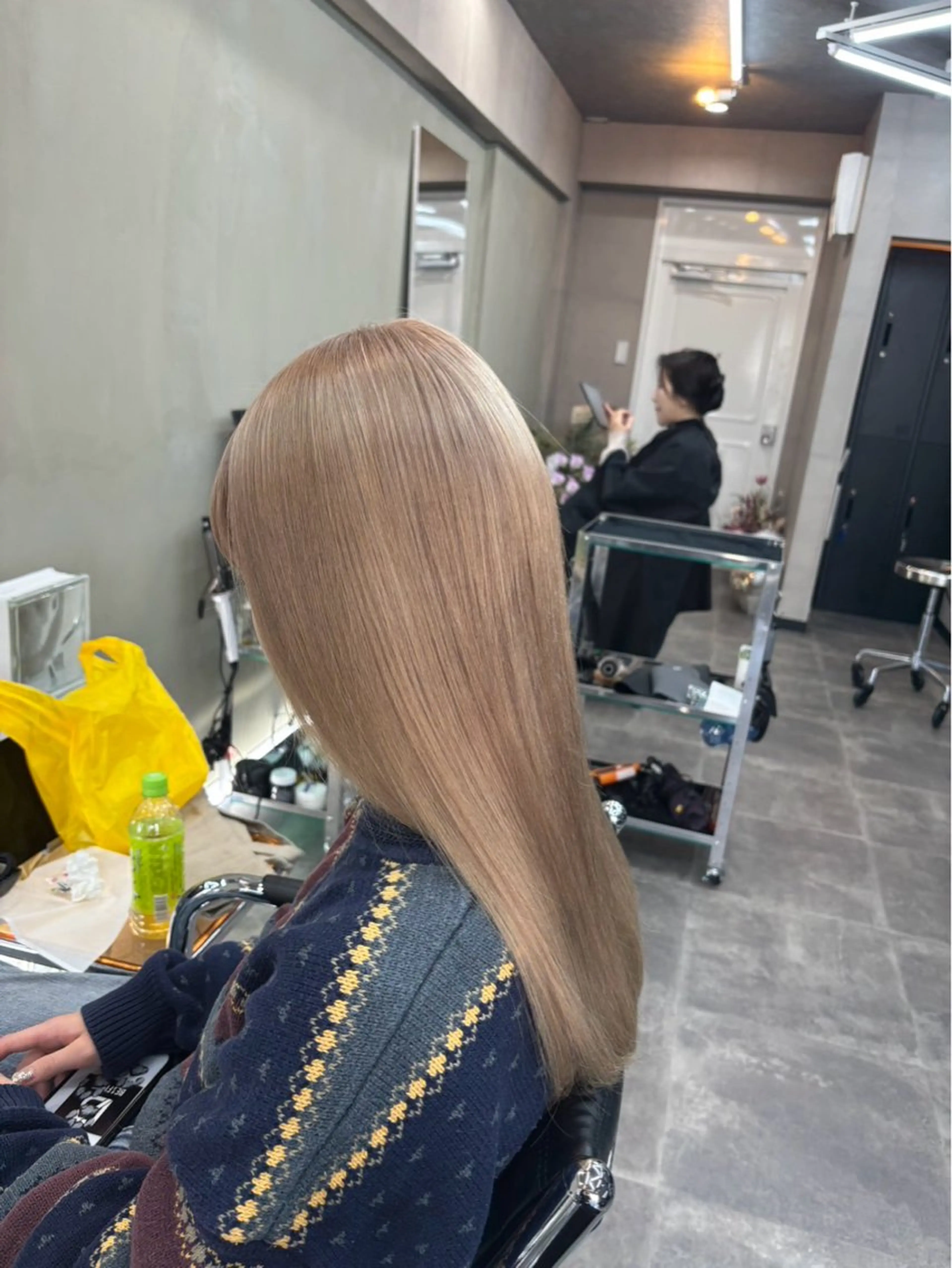 セミロング ヘアカラー トリートメント 髪質改善ストレート/ ブリーチ／渋谷　福田のヘアスタイル