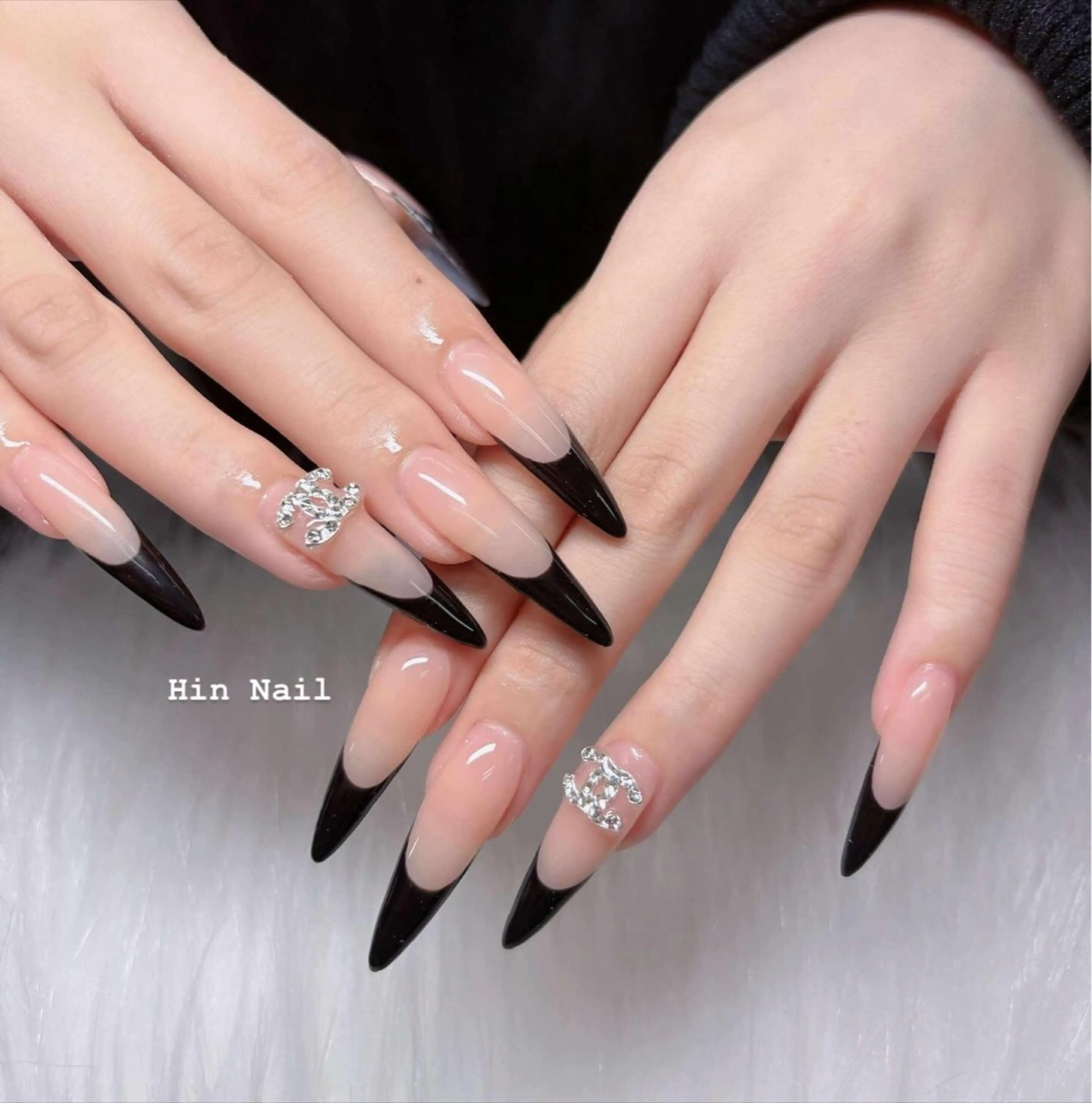 ネイル ハンドネイル HIN NAILのネイルデザイン