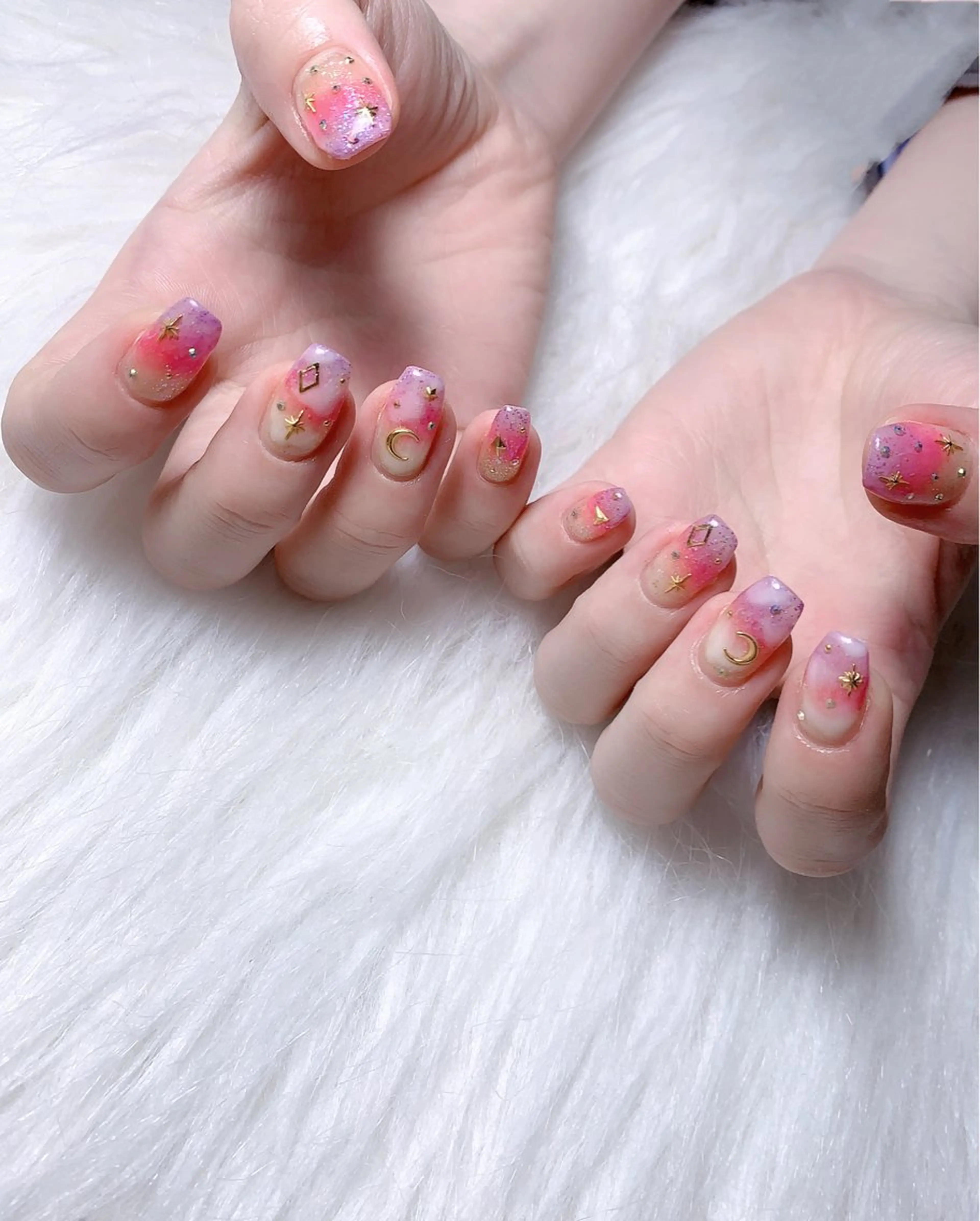ネイル 💅E•U•B NAIL🌹所属・横浜市中区曙町 ネイルE·U·Bのネイルデザイン