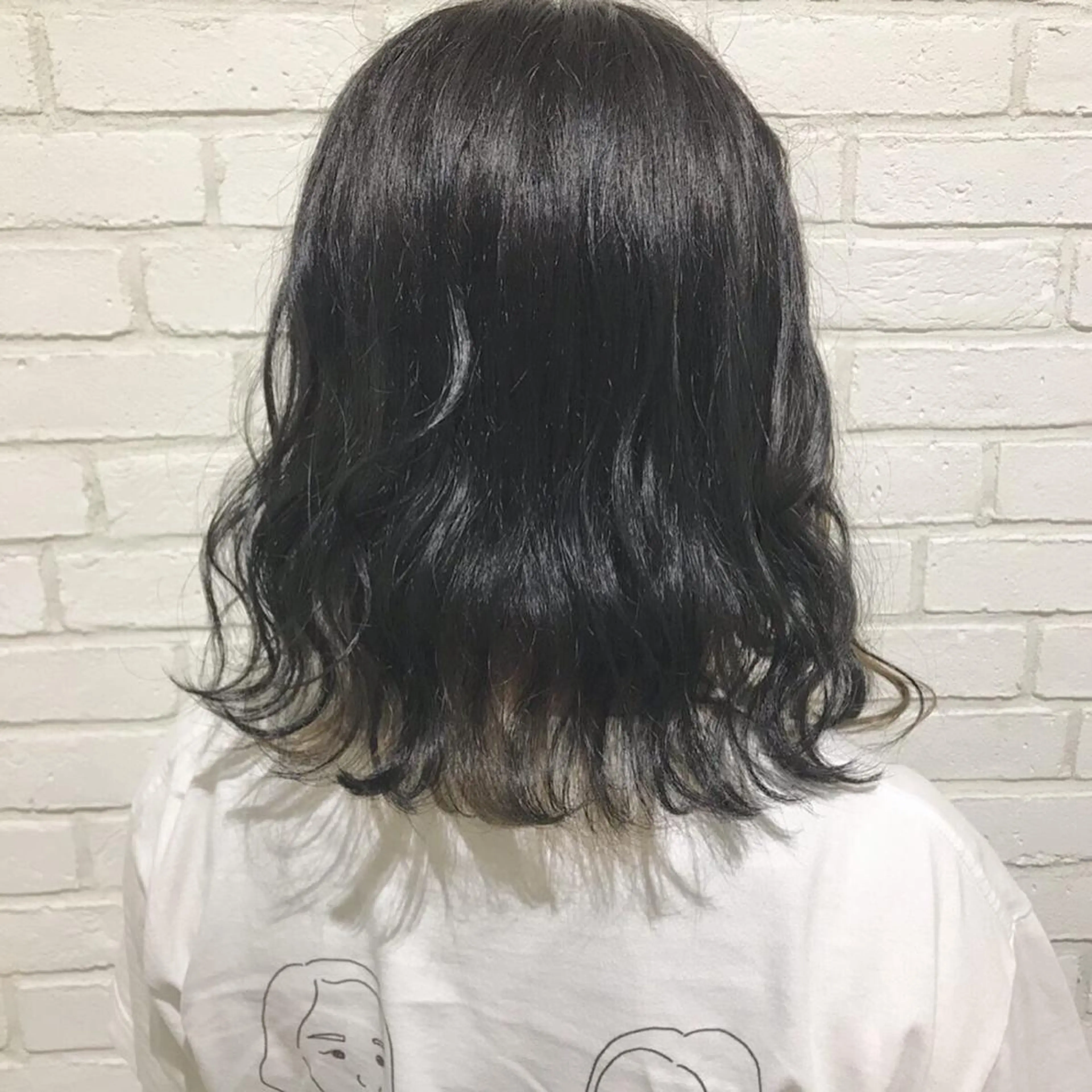 ミディアム 🪻花屋併設🪻秀島 有紀のヘアスタイル