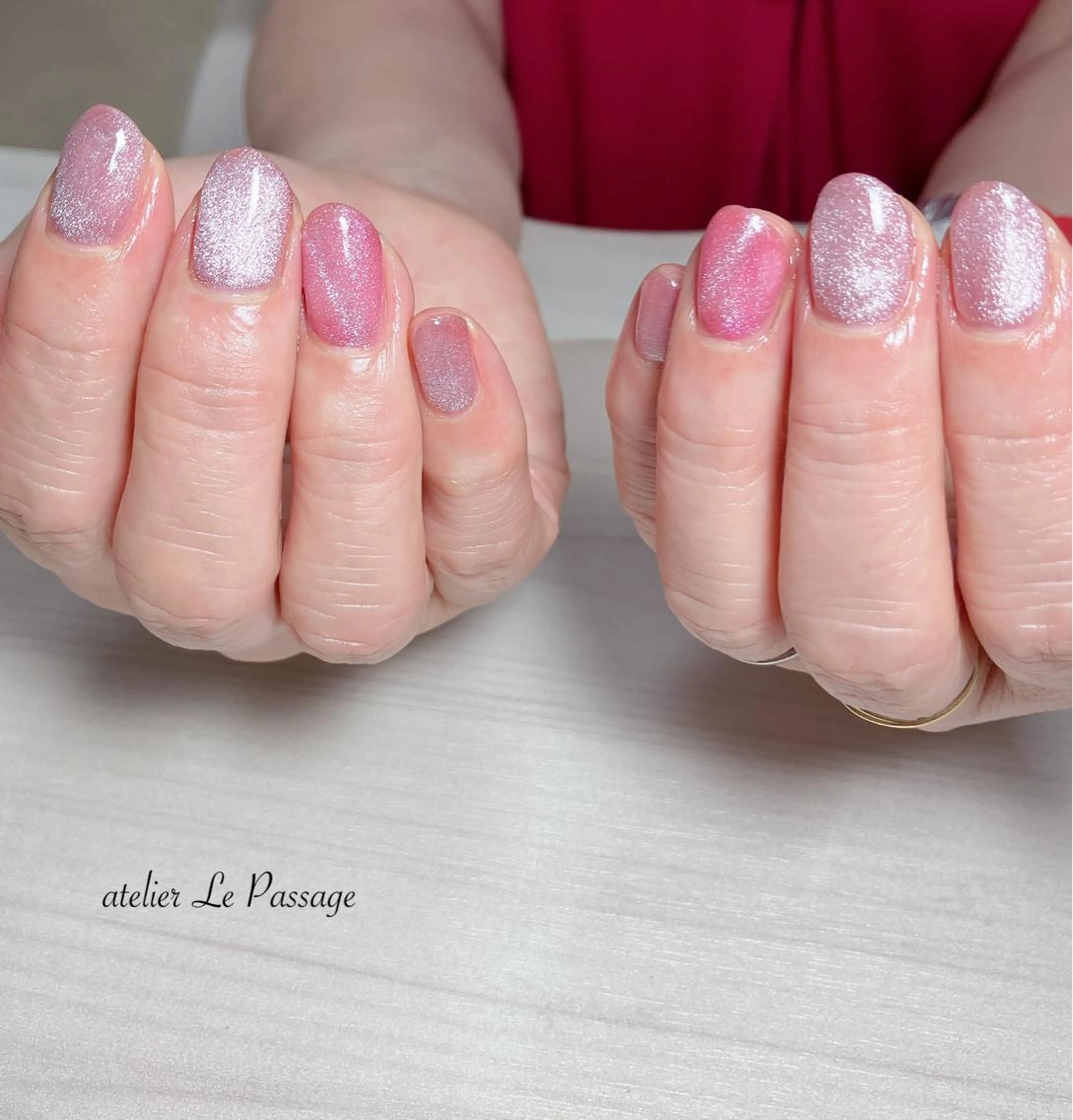 ネイル ジェルネイル グラデーション マグネットネイル パラジェル 夏ネイル Atelier Le Passage所属・h nakatsukaのネイルデザイン