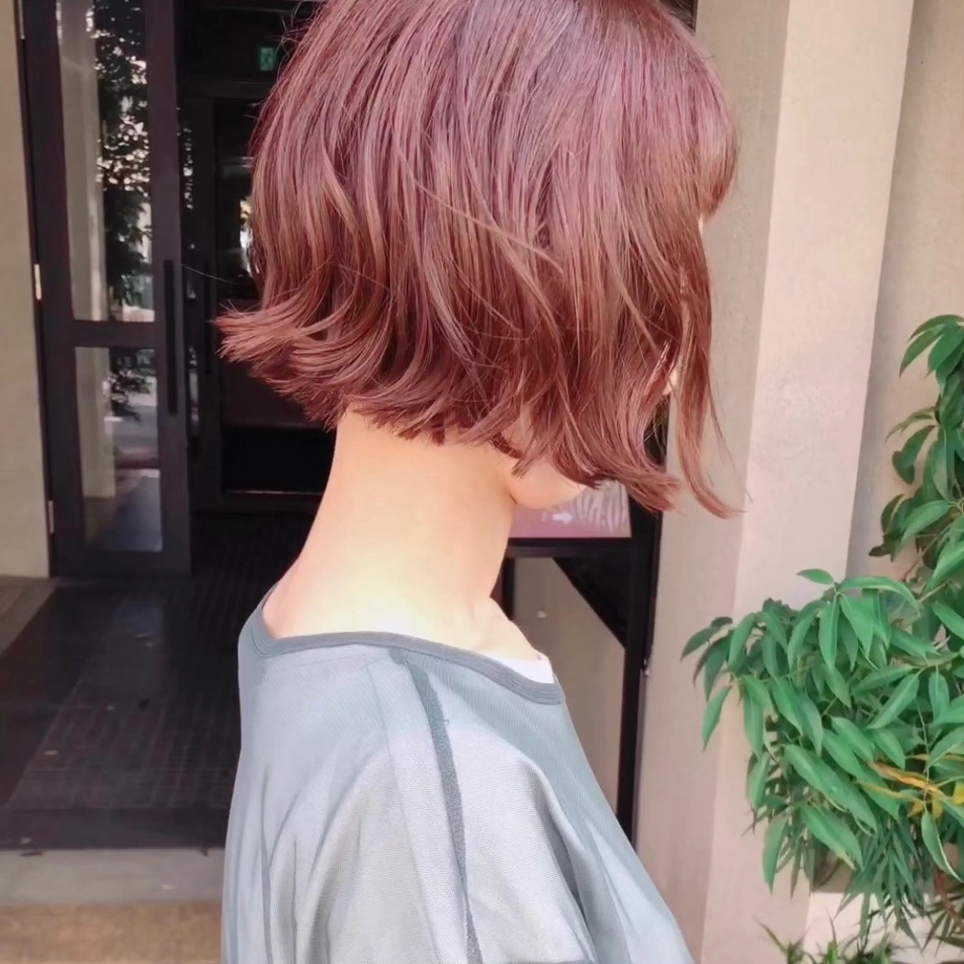 ショート カラー ヘアカラー SHARON所属・ミユキ★☆★ 💛原宿／カラー♥️のヘアスタイル