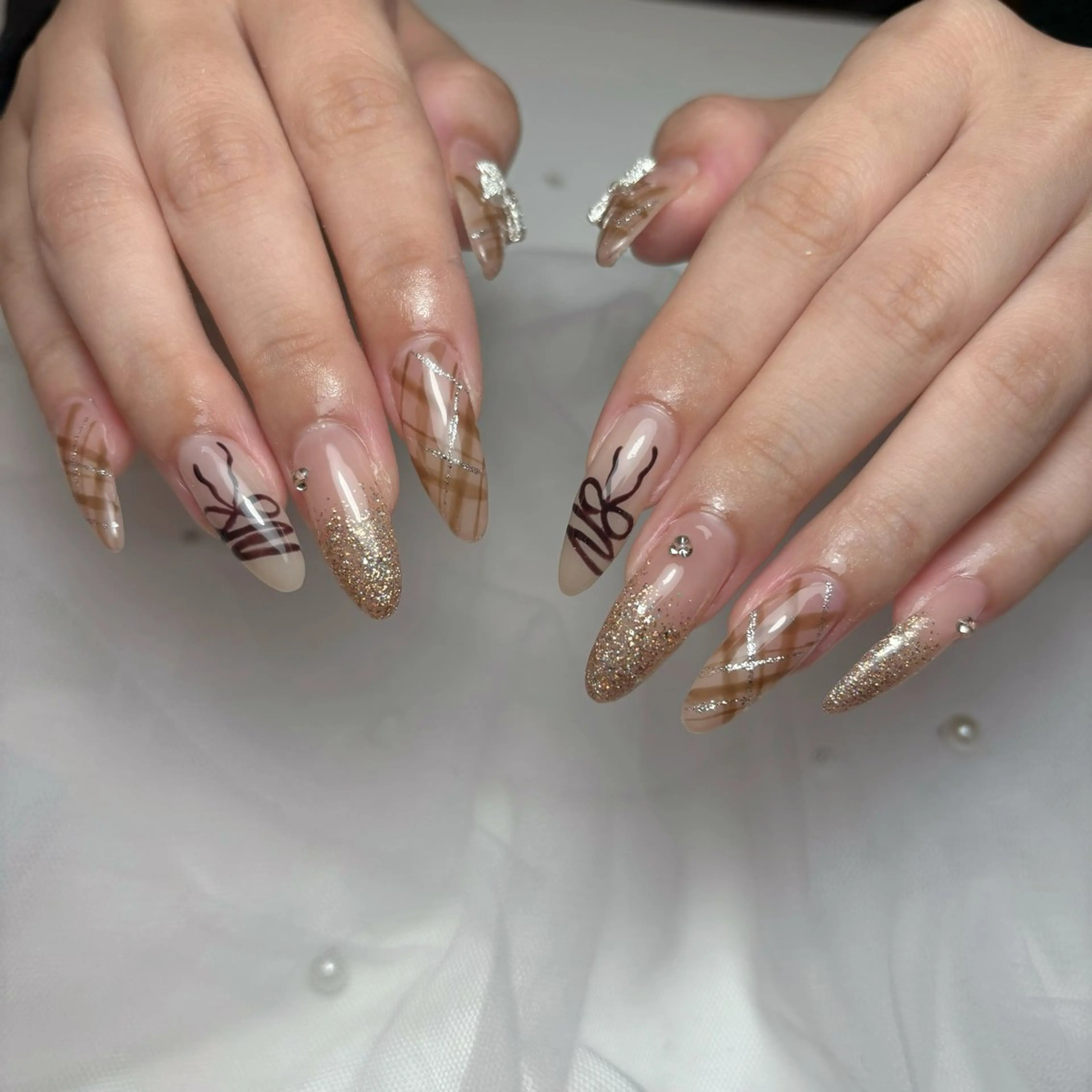 ネイル 持ち込み ハンドネイル nailsalon pito所属・ネイルサロン pitoのネイルデザイン