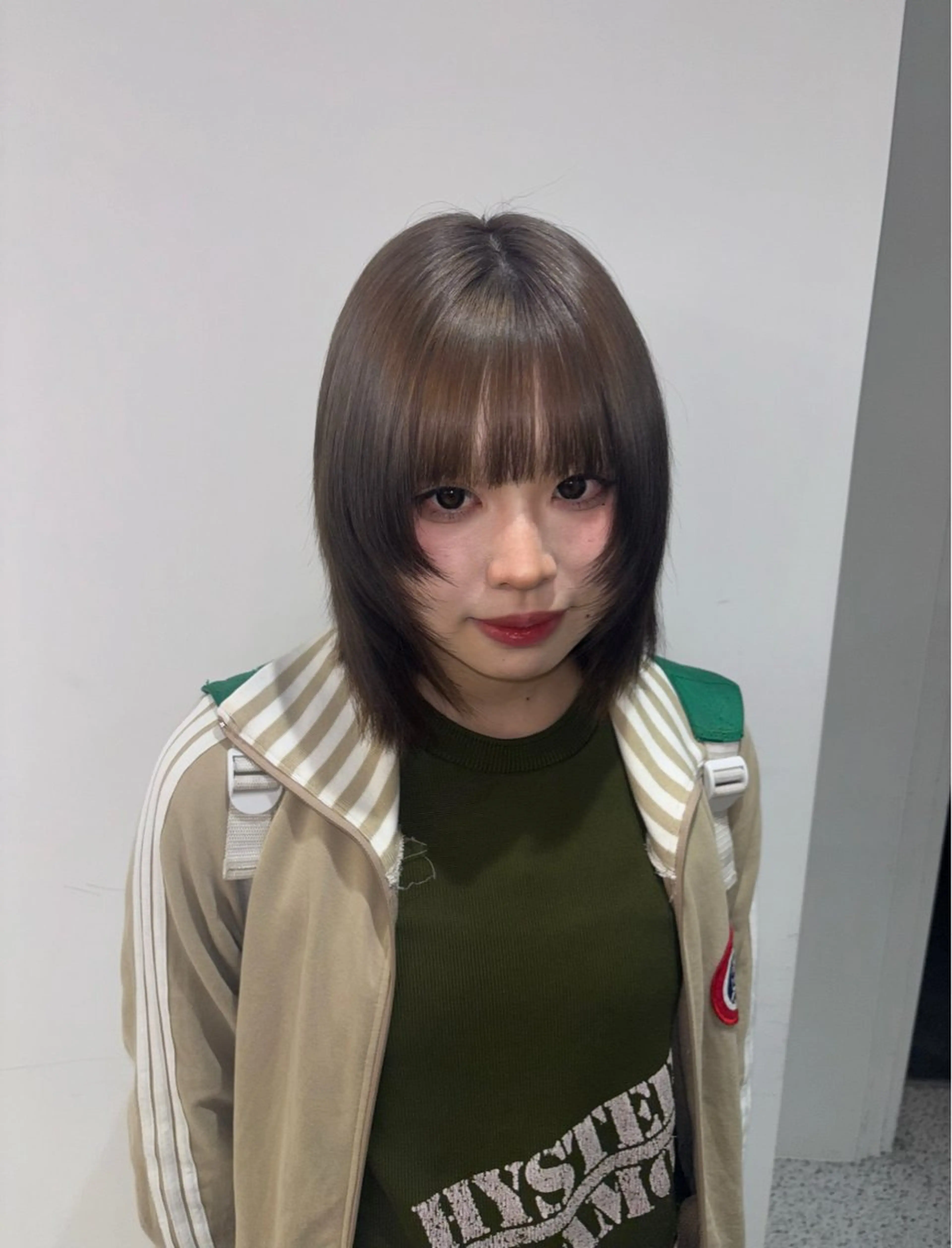 ミディアム ヘアカラー pele渋谷 haruka✨🤍のヘアスタイル
