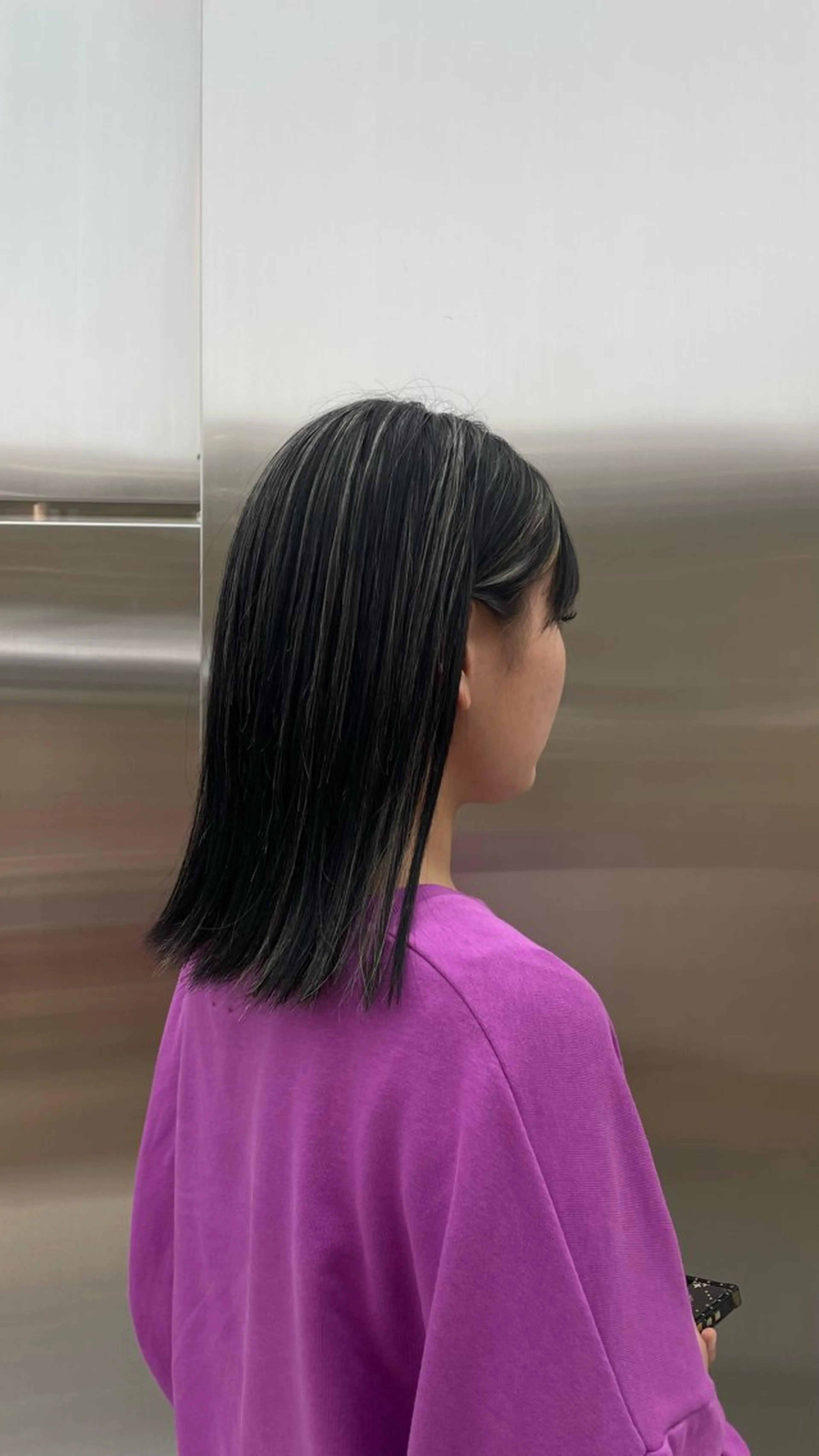 セミロング カラー fifth 阿部楓のヘアスタイル