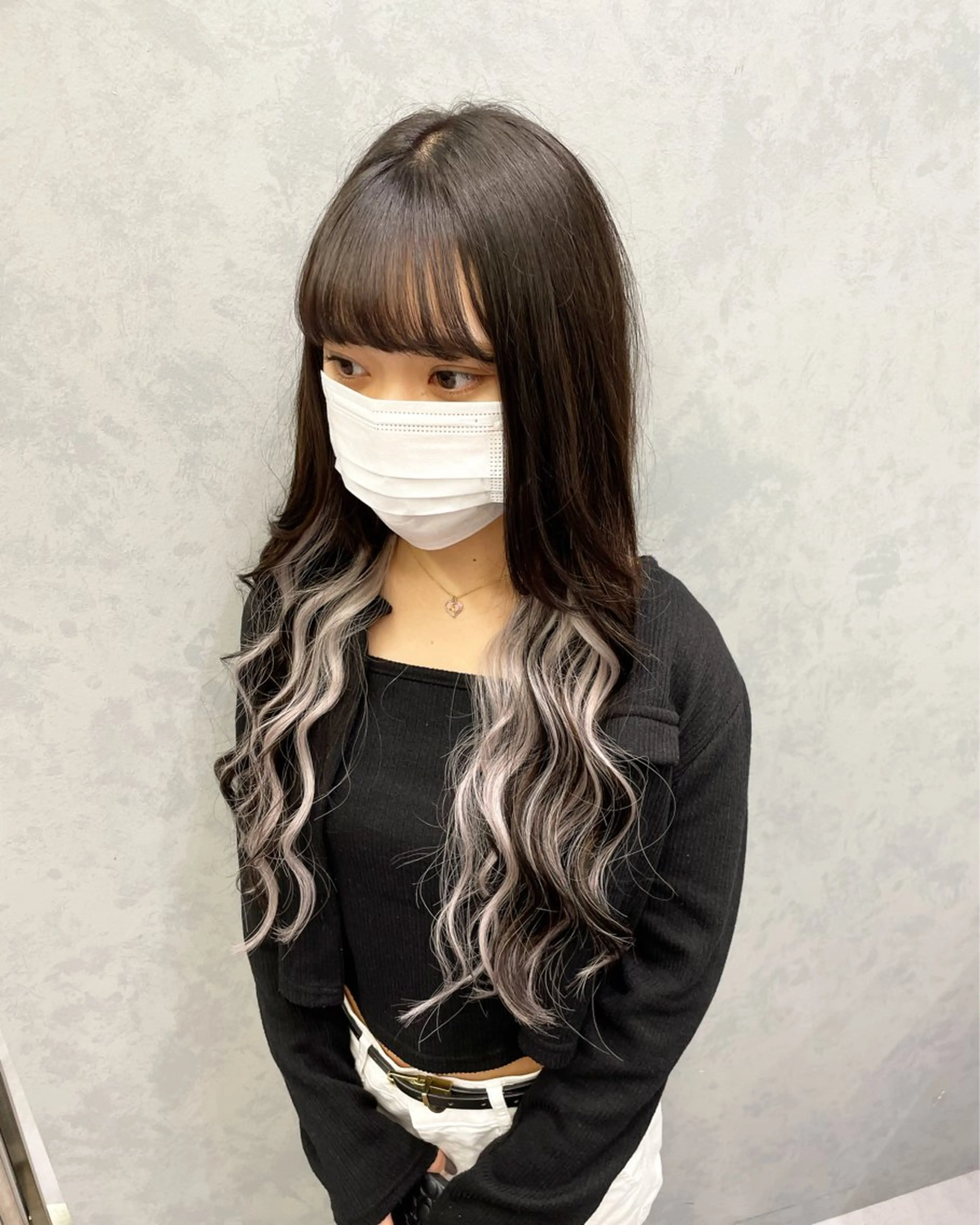 ロング カラー シールエクステ バレイヤージュ ブリーチ ケアブリーチ ダブルカラー ヘアカラー エクステ 🔗透明感カラー🔗 エクステ✂️はるちかのヘアスタイル