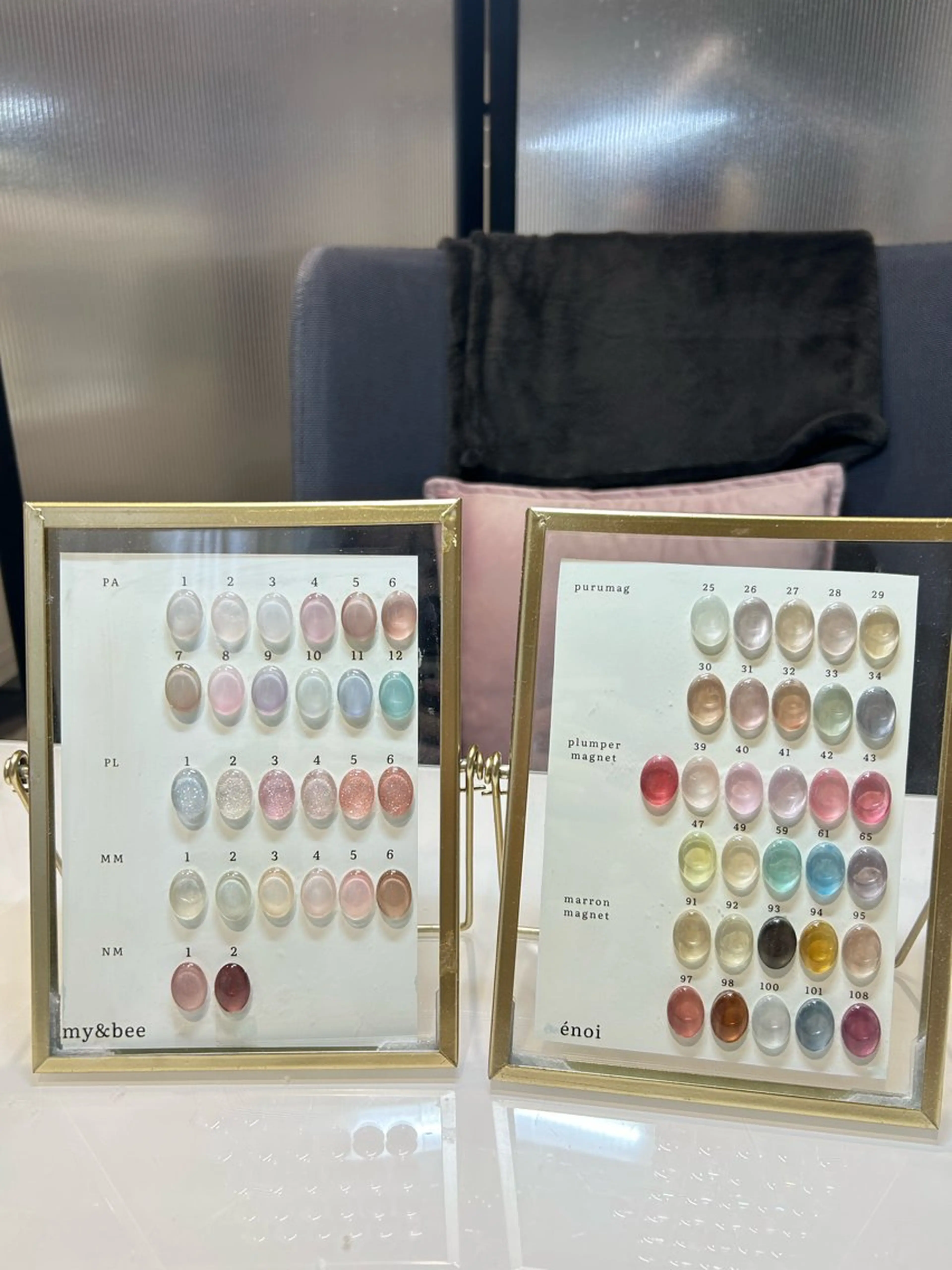 ネイル フラッシュネイル マグネットネイル ワンカラーネイル ハンドネイル RIN 🍀のネイルデザイン