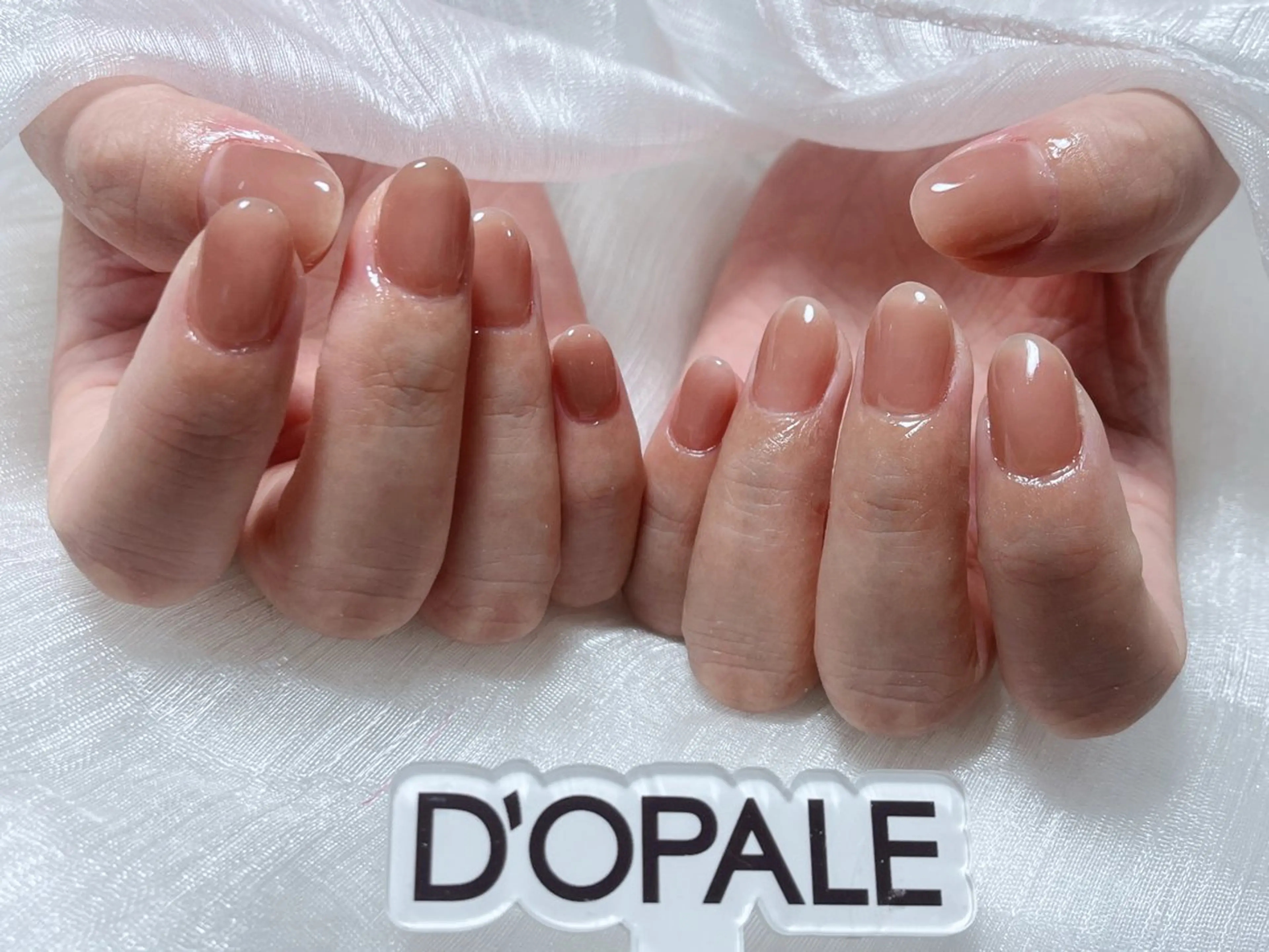 ネイル DOPALE、もも 彦奇のネイルデザイン