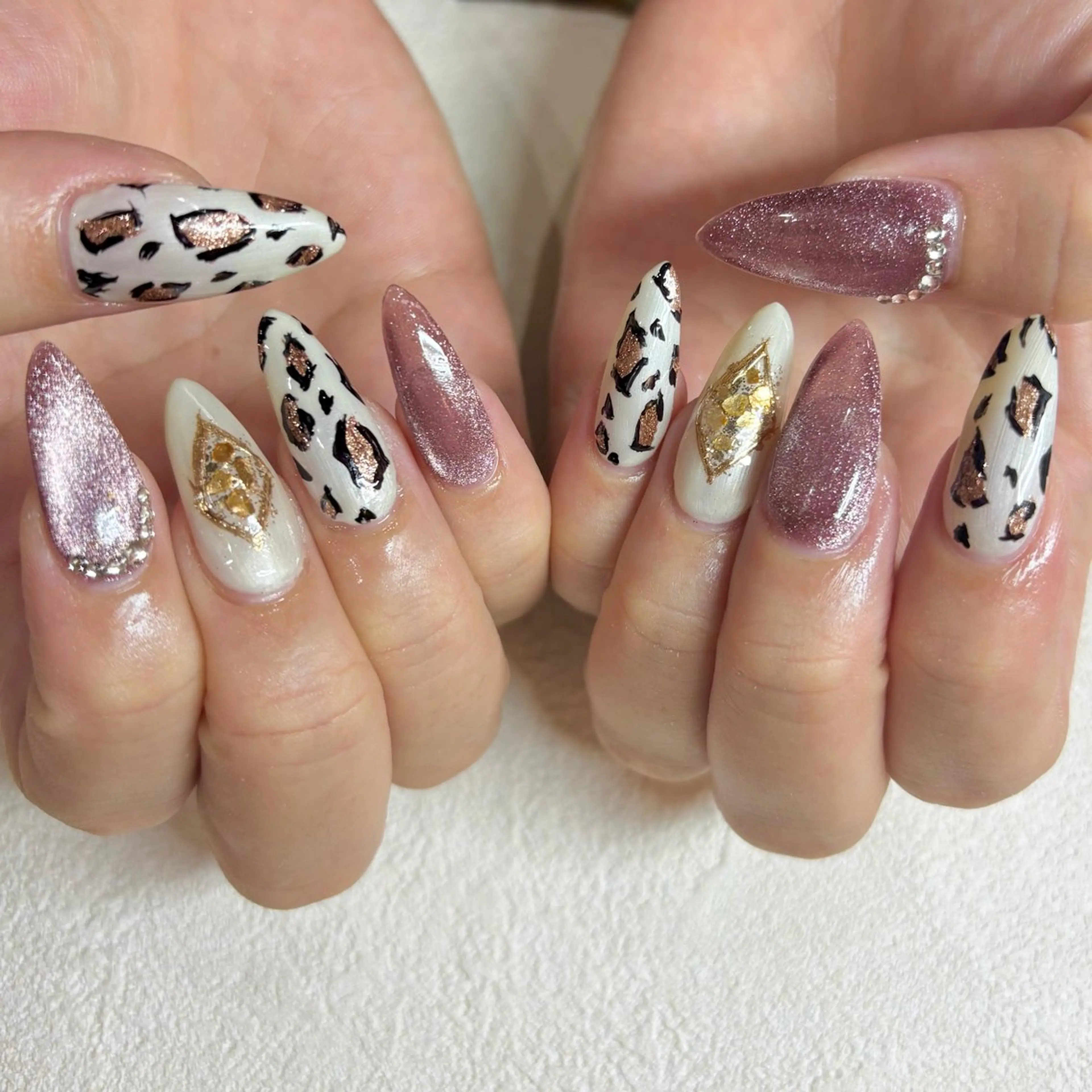 ネイル ハンドネイル NAIL&SPA P-BOX南浦和所属・P-BOX MIOのネイルデザイン