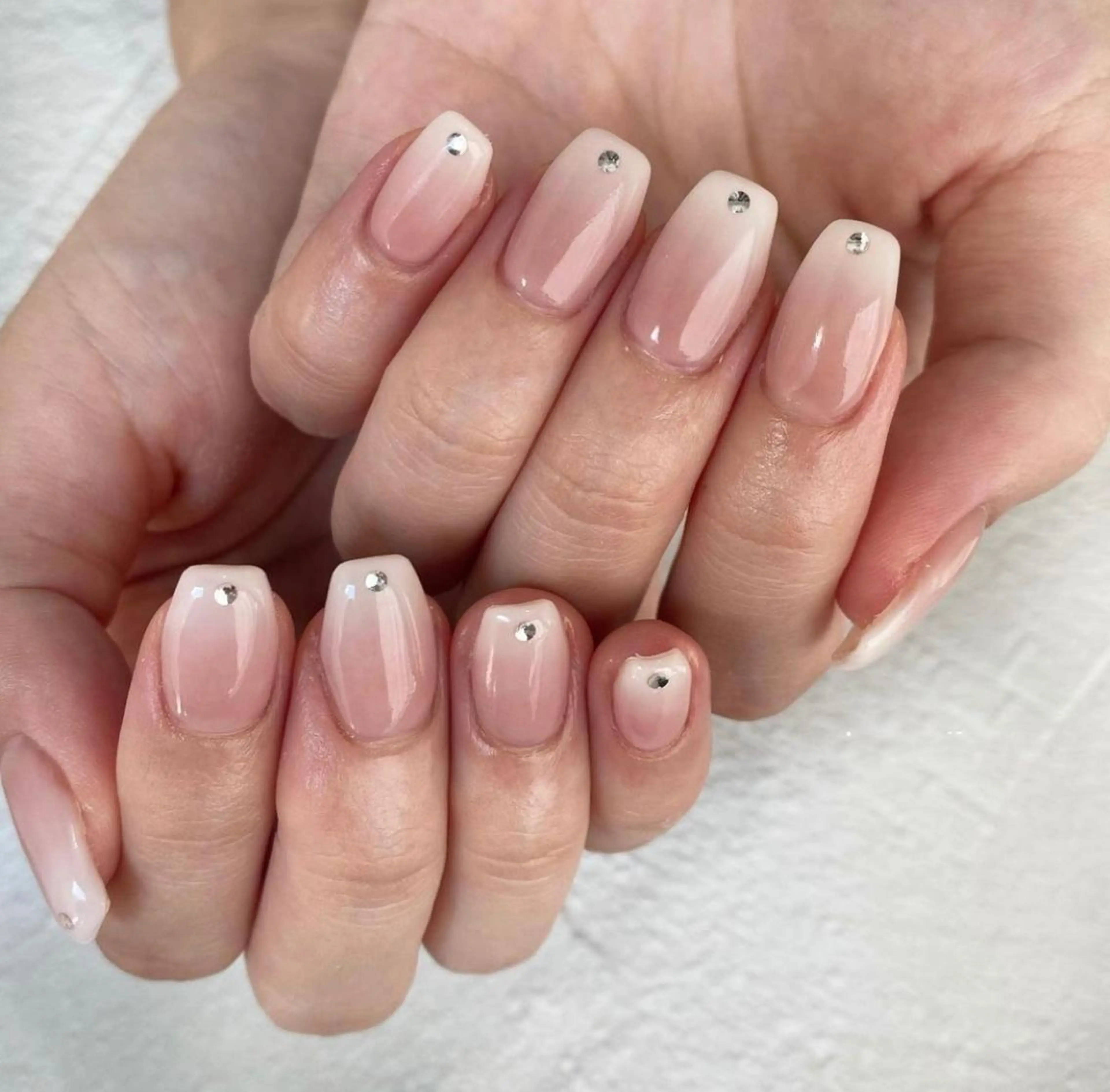 ネイル クリアネイル 長さ出し フットネイル フレンチネイル 氷ネイル・うるうるネイル ハンドネイル Moana Nail 長さだし専門店のネイルデザイン
