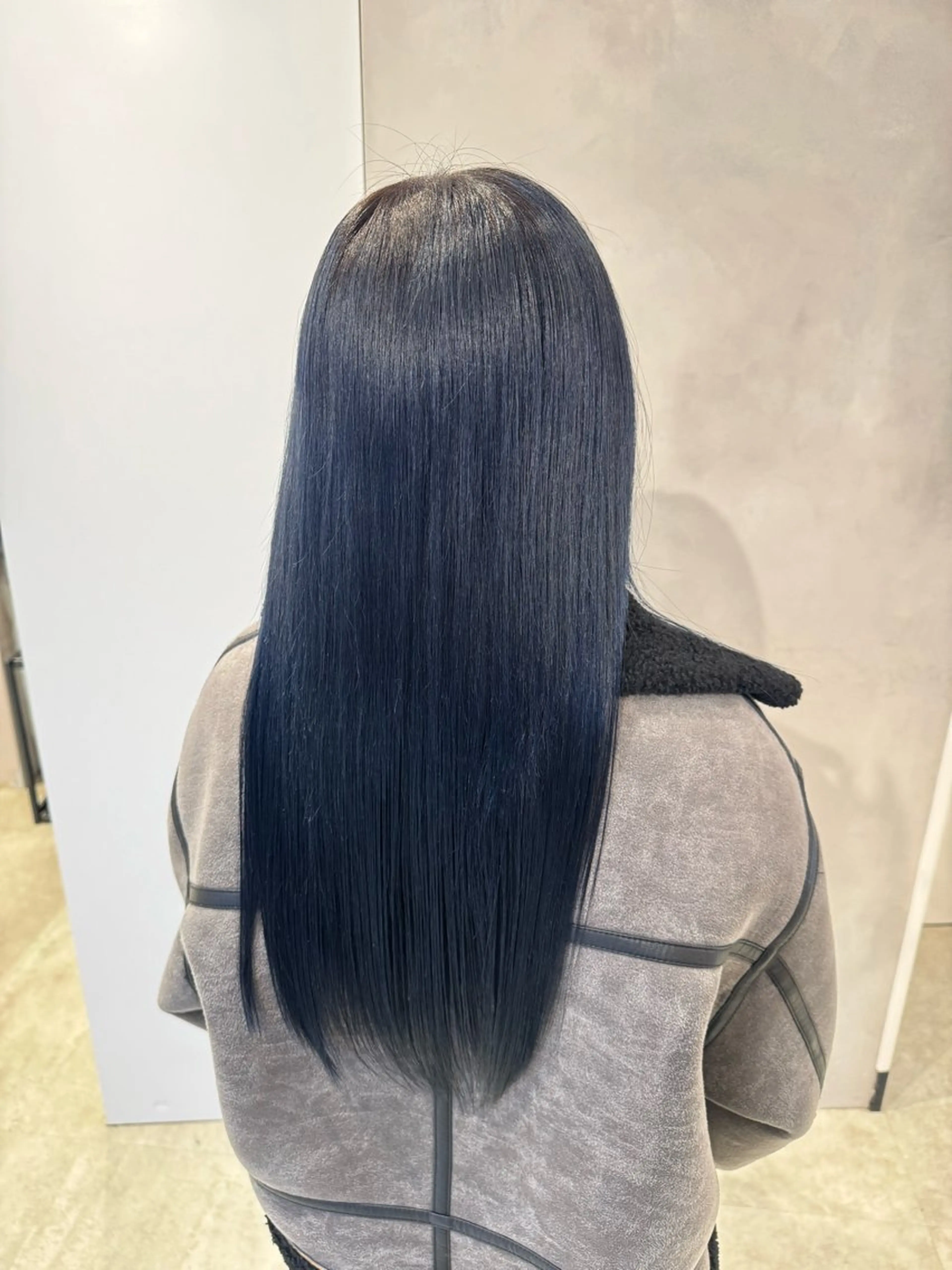 カラー ブルーカラー ネイビーカラー 透明感カラー✨艶髪 制作🌱山根あゆみのヘアスタイル