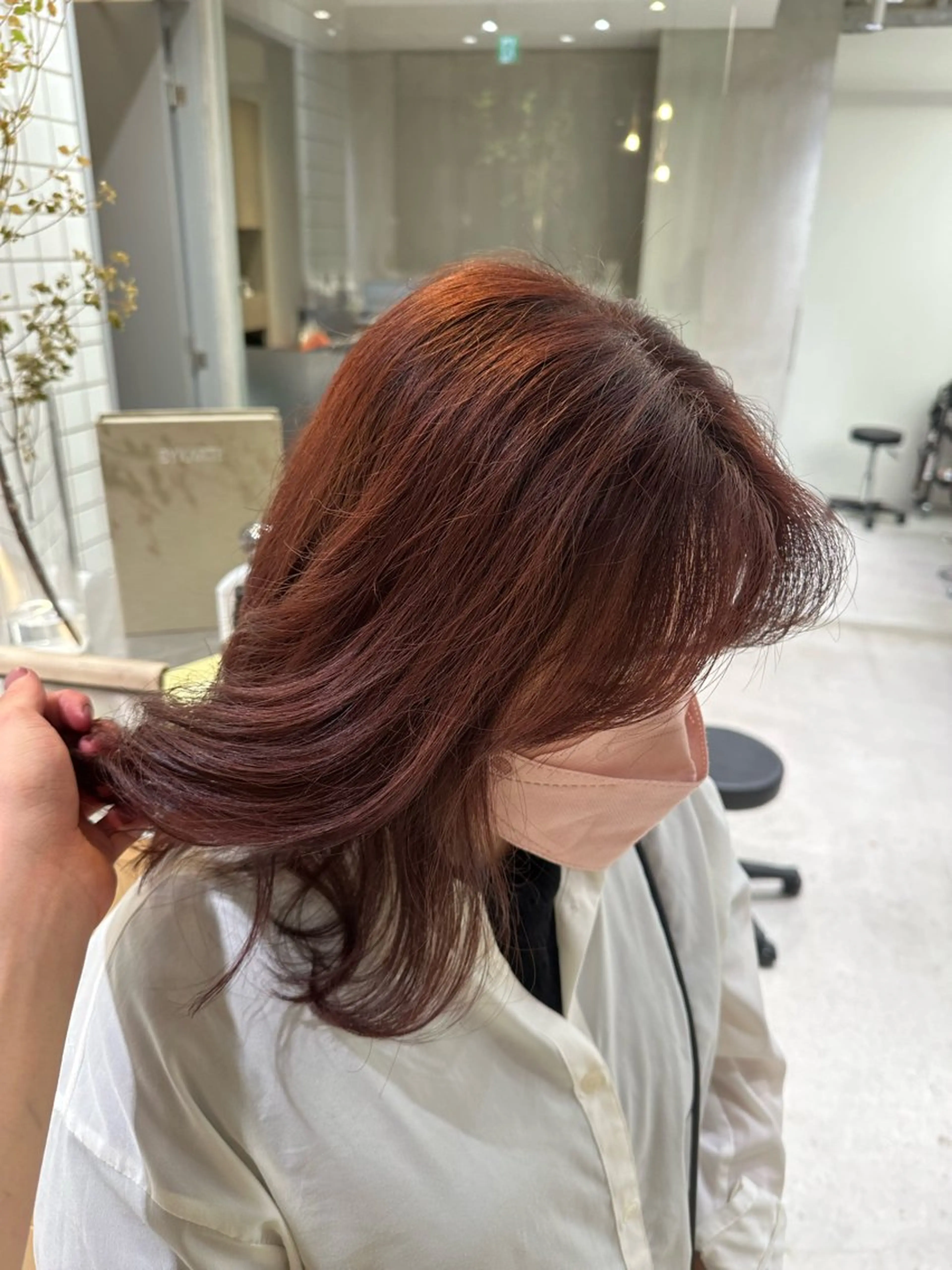 セミロング ヘアカラー 🍇透明感カラー/ カットひかる🍒のヘアスタイル