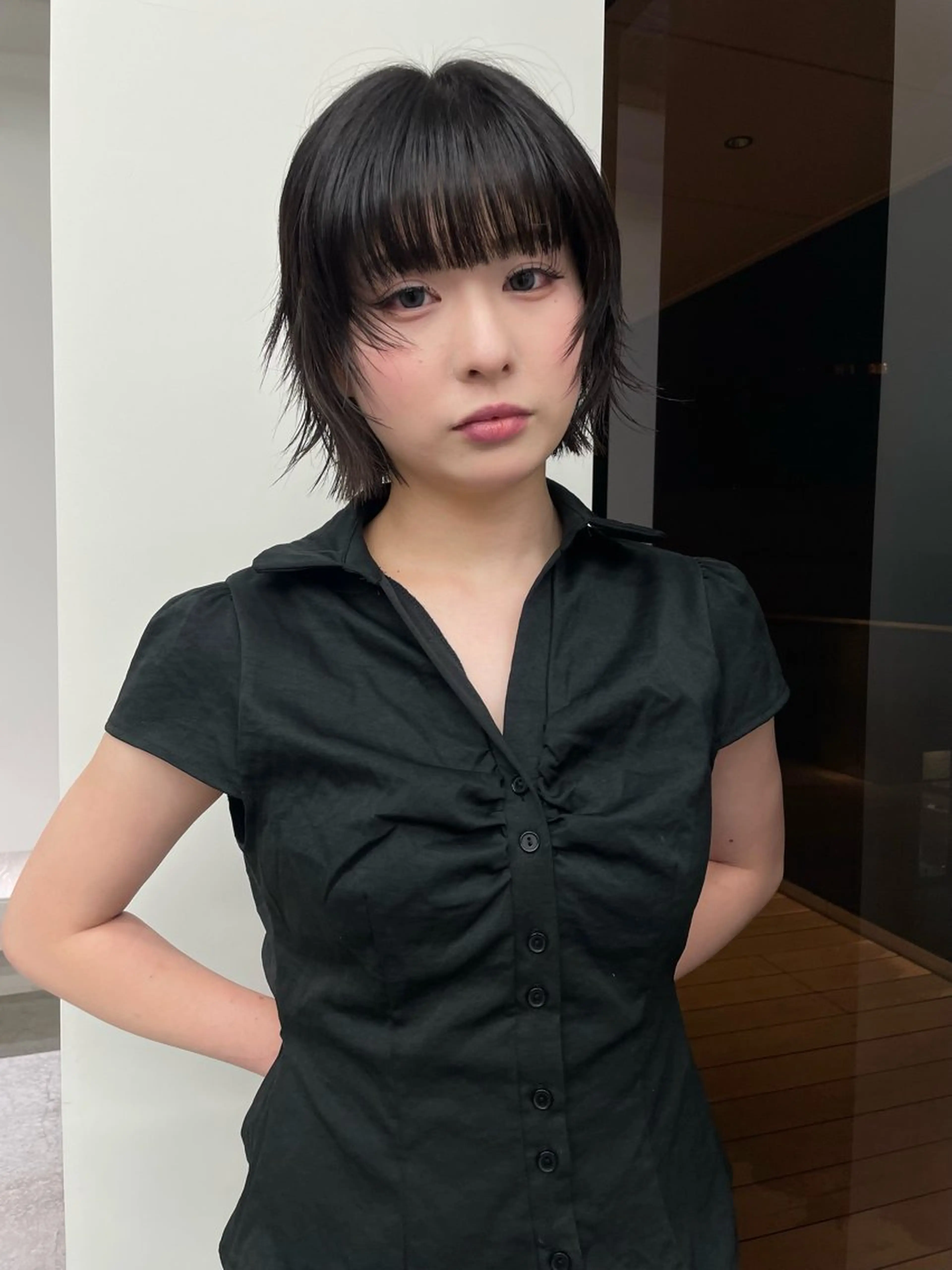 ショート ボブレイヤー ボブ レイヤーカット ウルフカット stén所属・stén/kana /中明度カラーのヘアスタイル