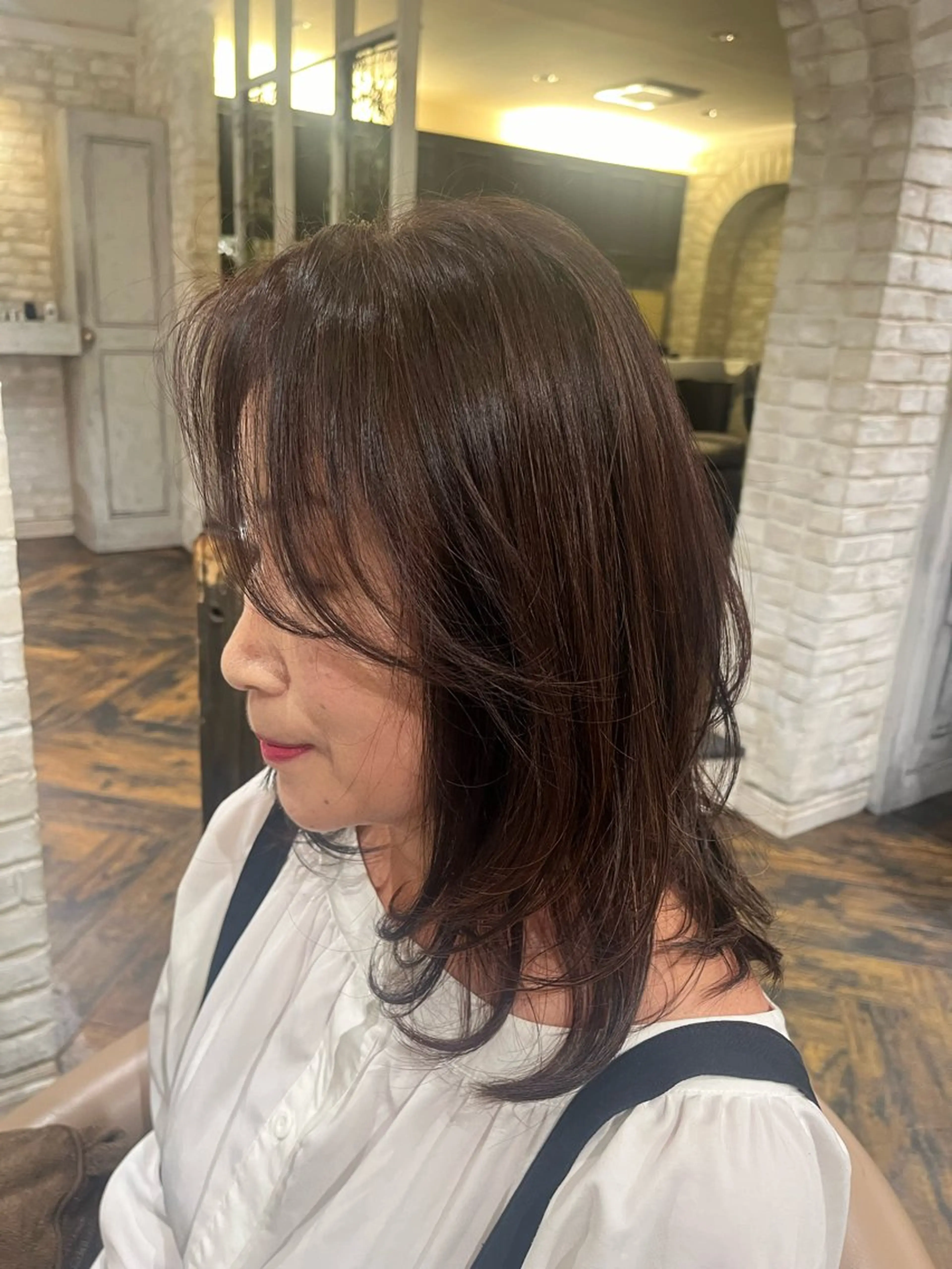 ミディアム レイヤーカット Tiffa二子玉川所属・レイヤーカット 🌻AOI🌻のヘアスタイル