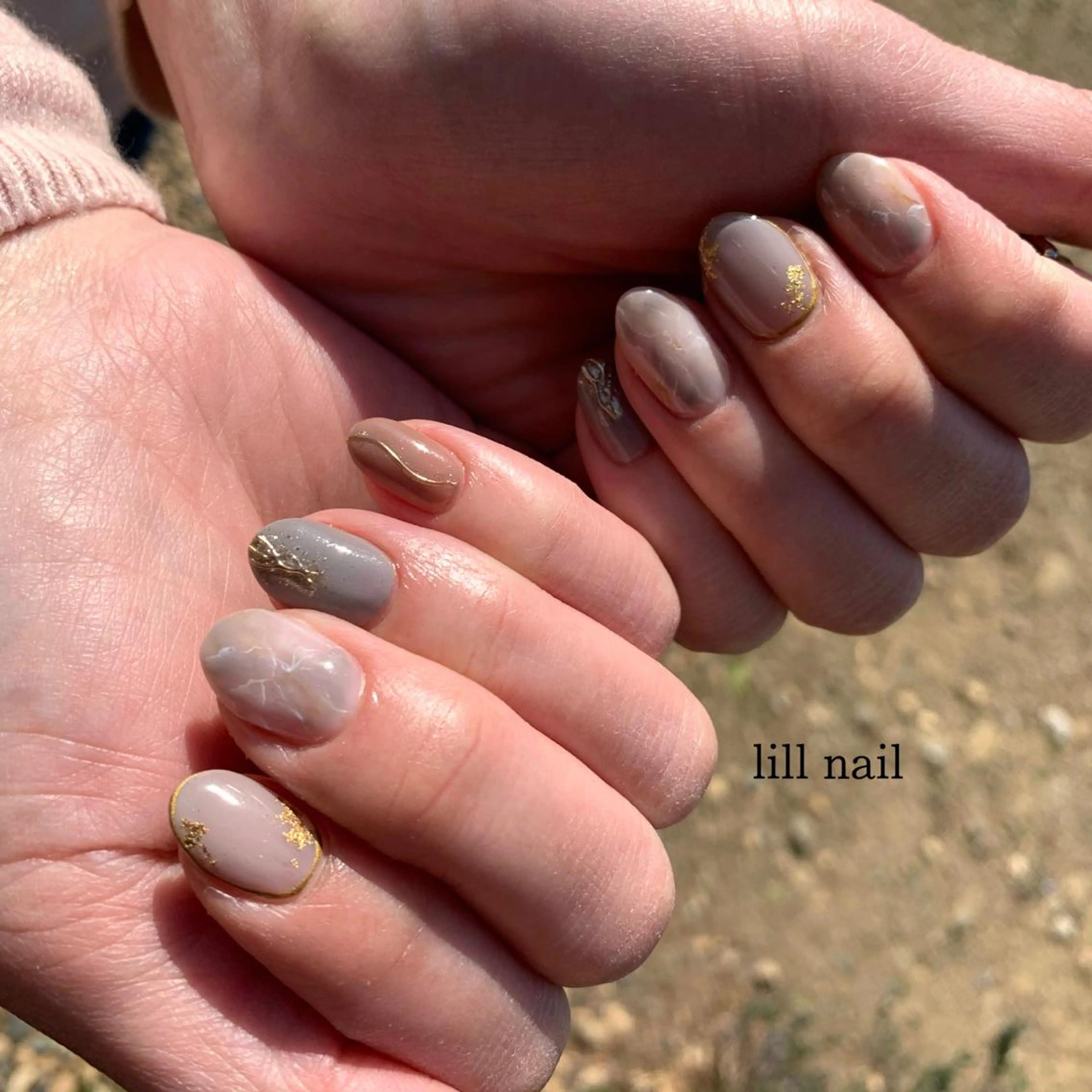 ミディアム pllia beautyのネイルデザイン