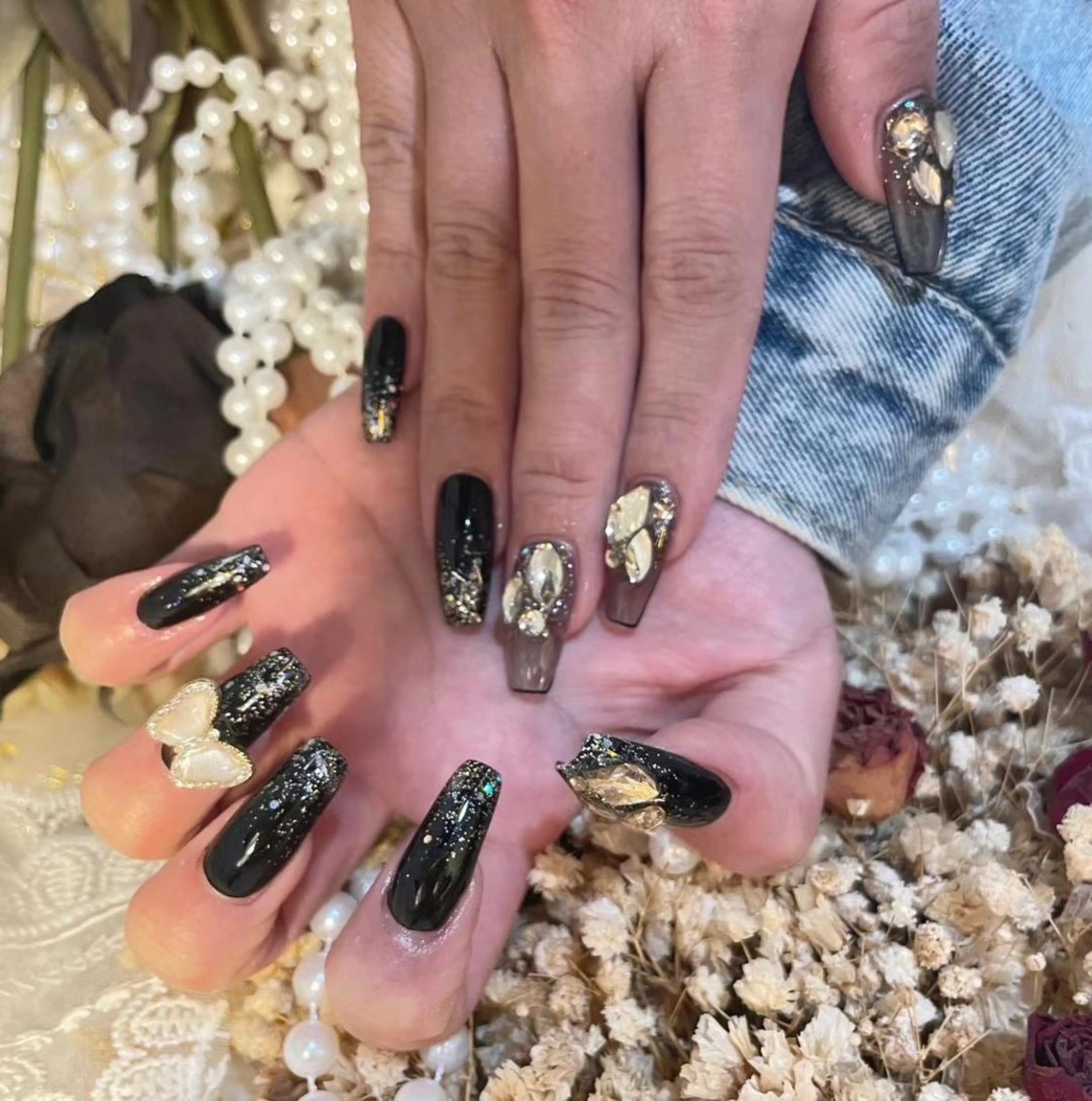 ネイル ラメ(グリッター) シルバー Babarla Nailのネイルデザイン