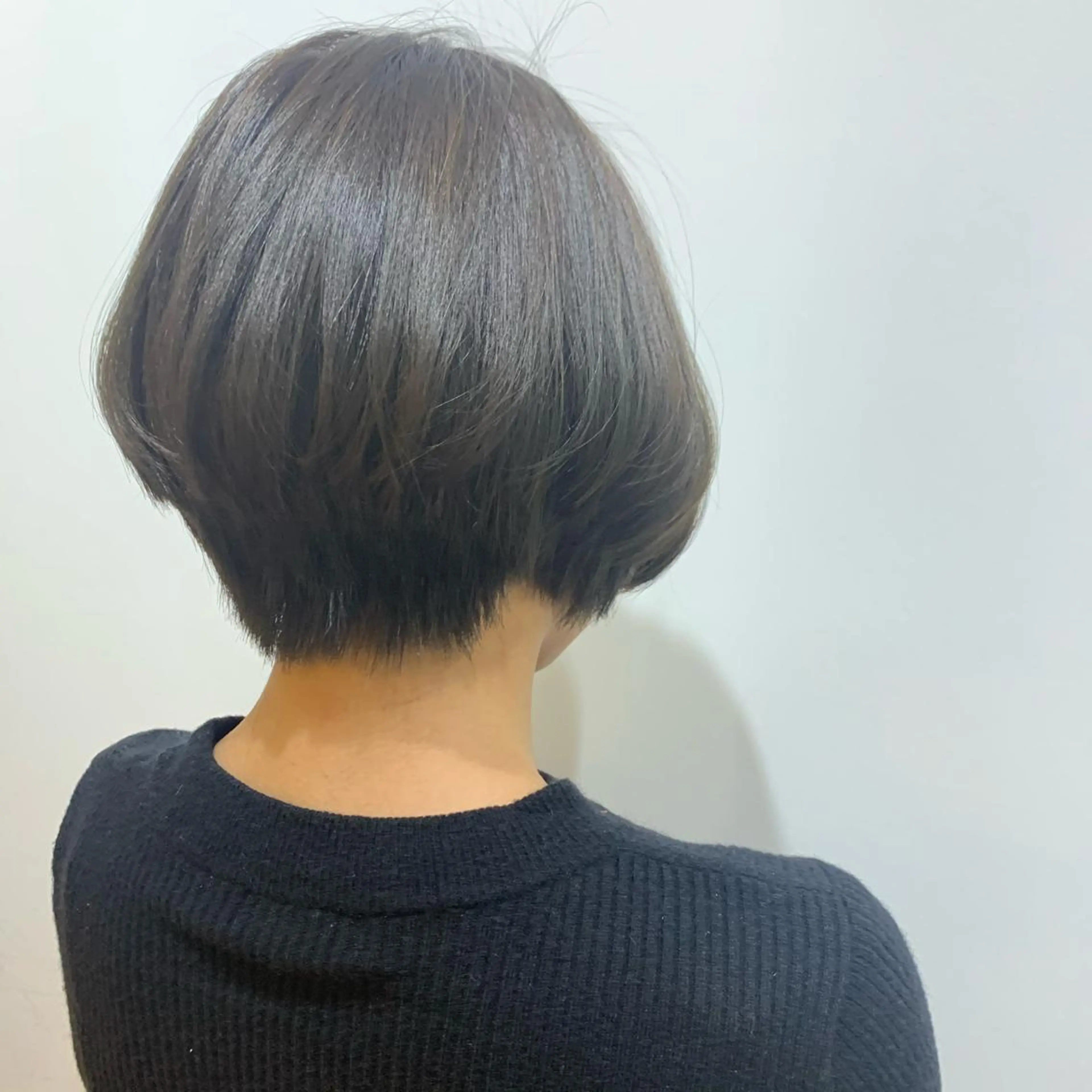 ショート カット 縮毛矯正 トリートメント Jewel Box所属・髪質改善ストレート 特化⭐️杉本奈稀沙のヘアスタイル