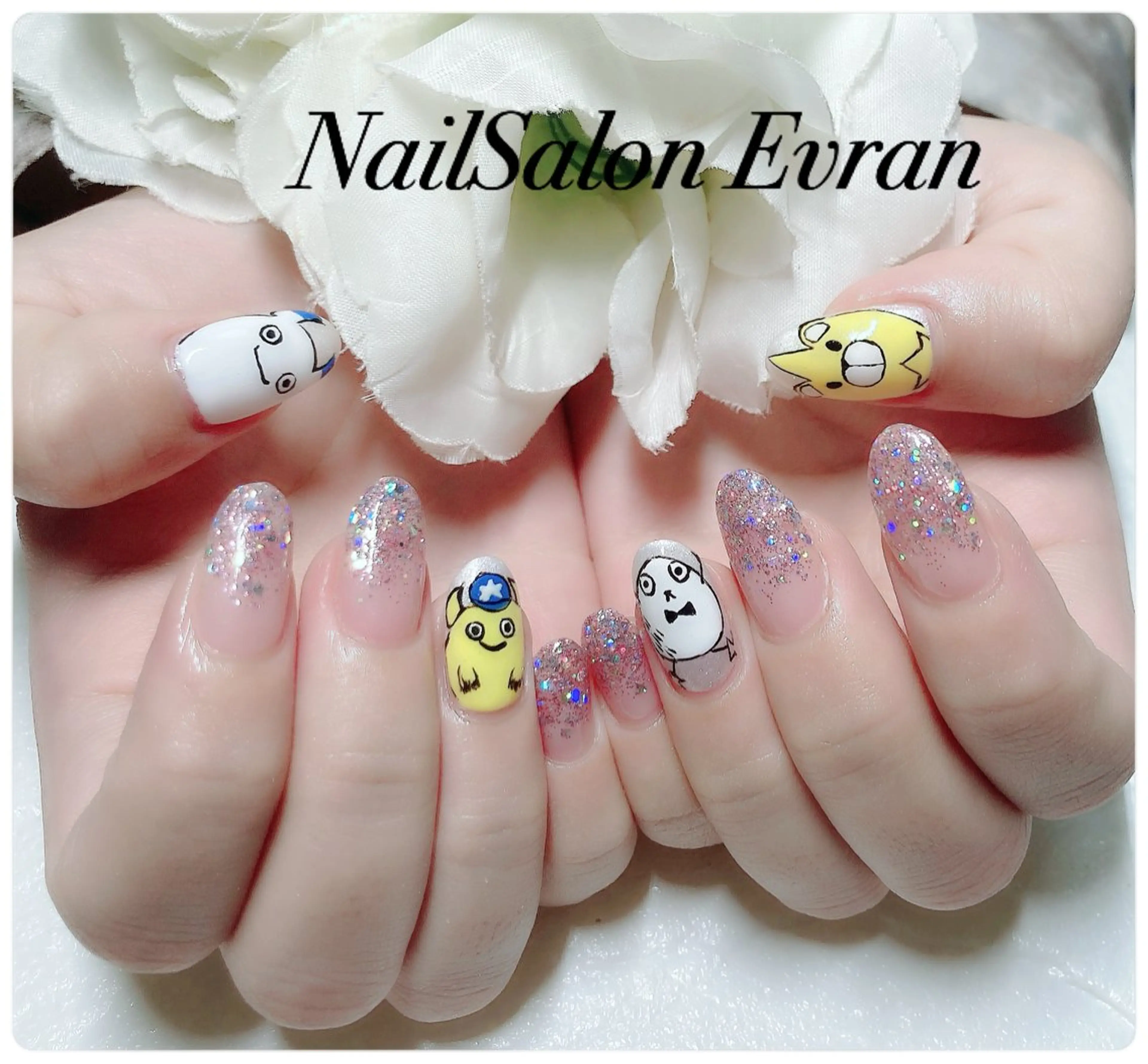ネイル アートネイル フレンチネイル ジェルネイル マグネットネイル 持ち込み ハンドネイル Nail salon Evranのネイルデザイン
