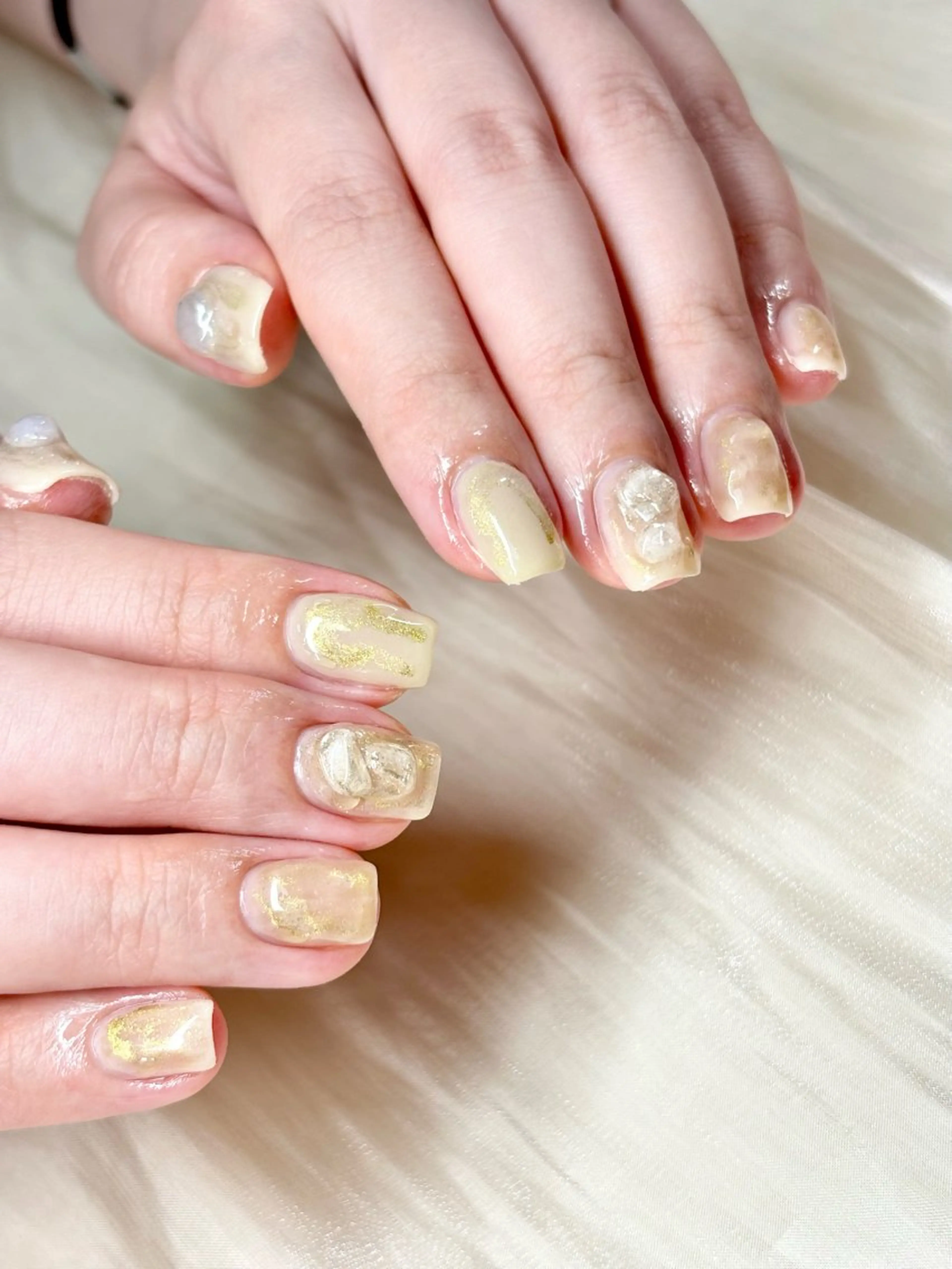 ネイル ニュアンスネイル ぷっくりネイル N.KIRARI hanaのネイルデザイン