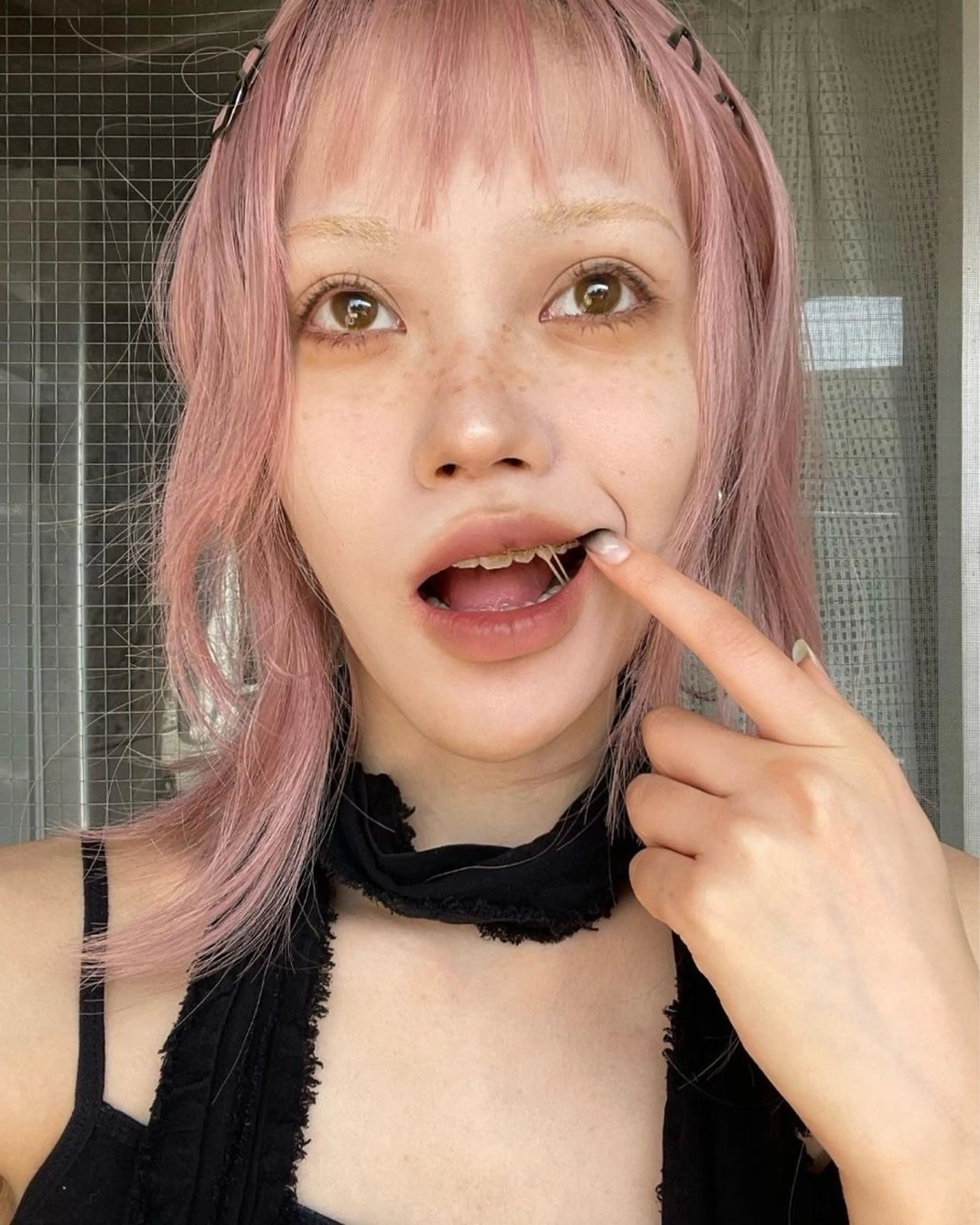 ロング モテガーリー🎀ピン クヘア/SHIONEのヘアスタイル