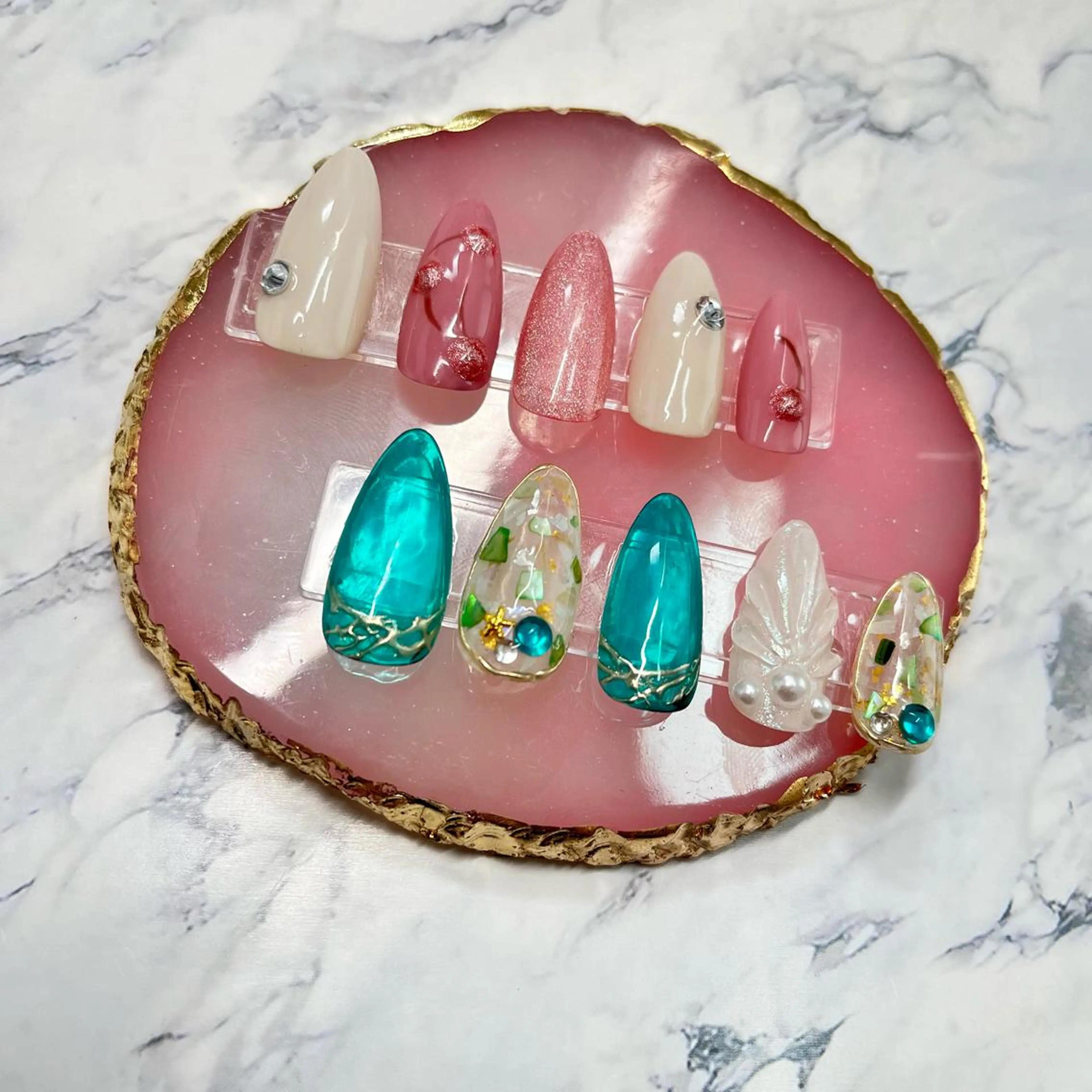 ネイル アートネイル Rosa NAILのネイルデザイン