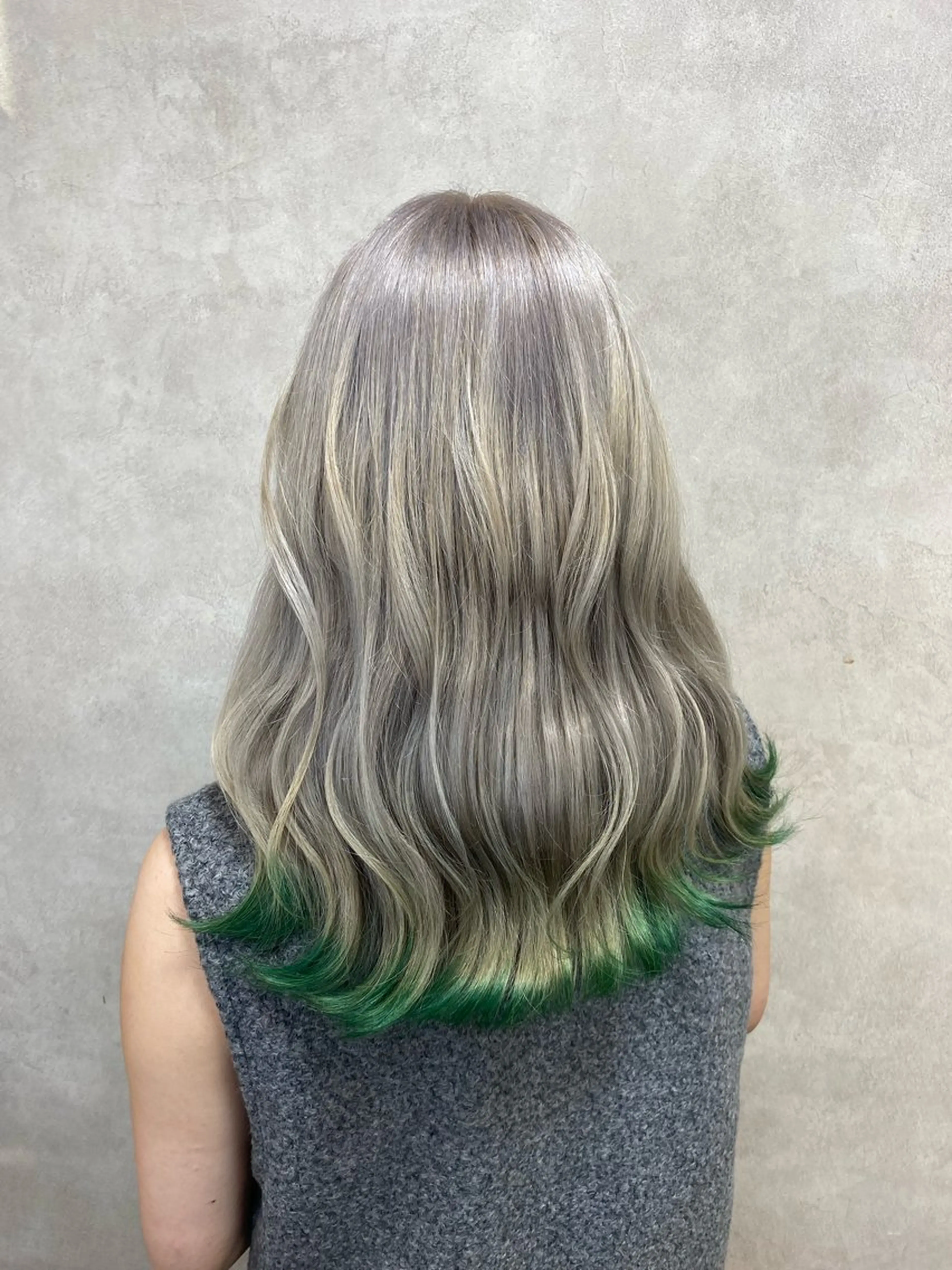 カラー RIENS/ taizohのヘアスタイル