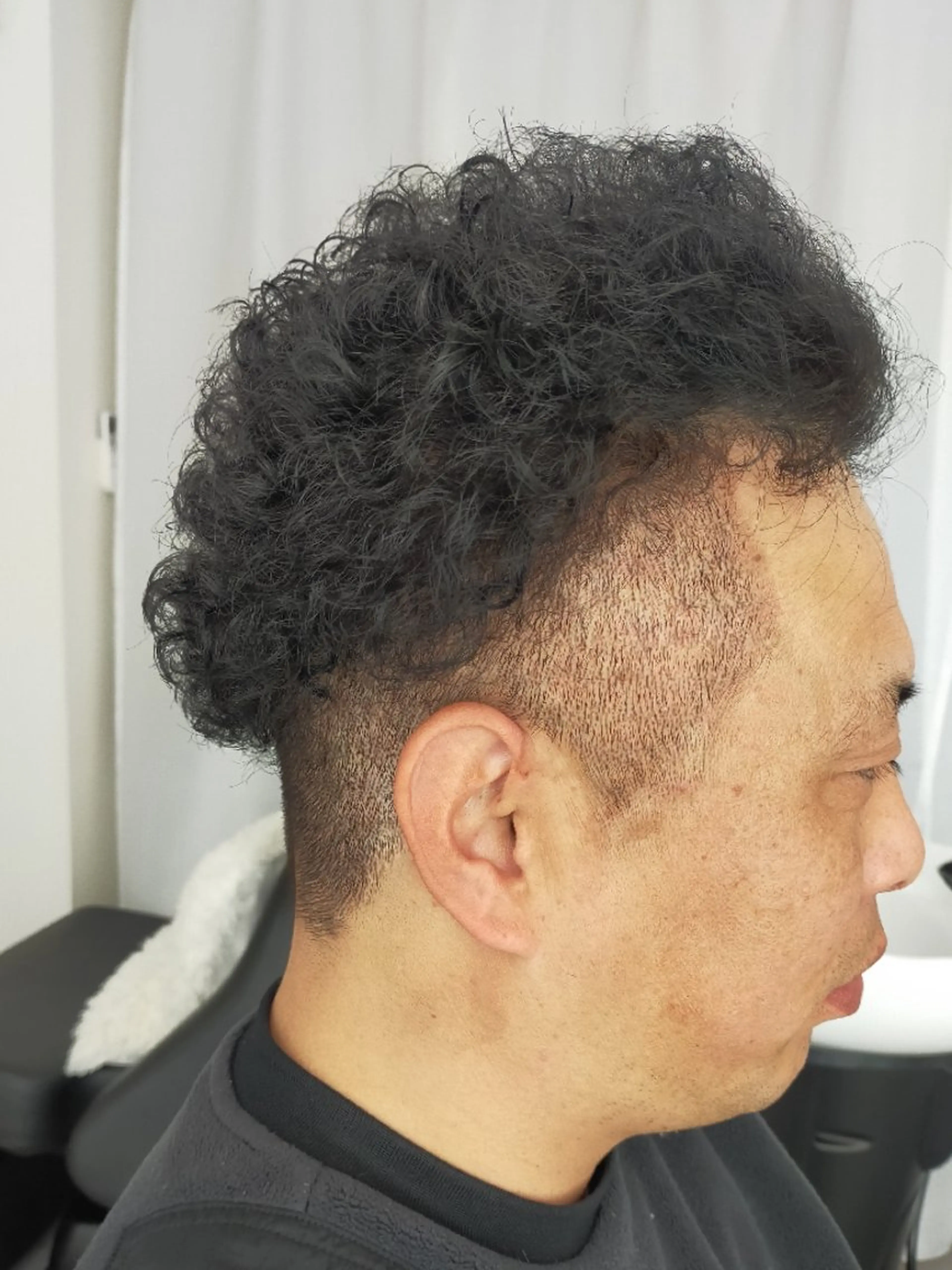 メンズ パーマ 村上 梨映のヘアスタイル