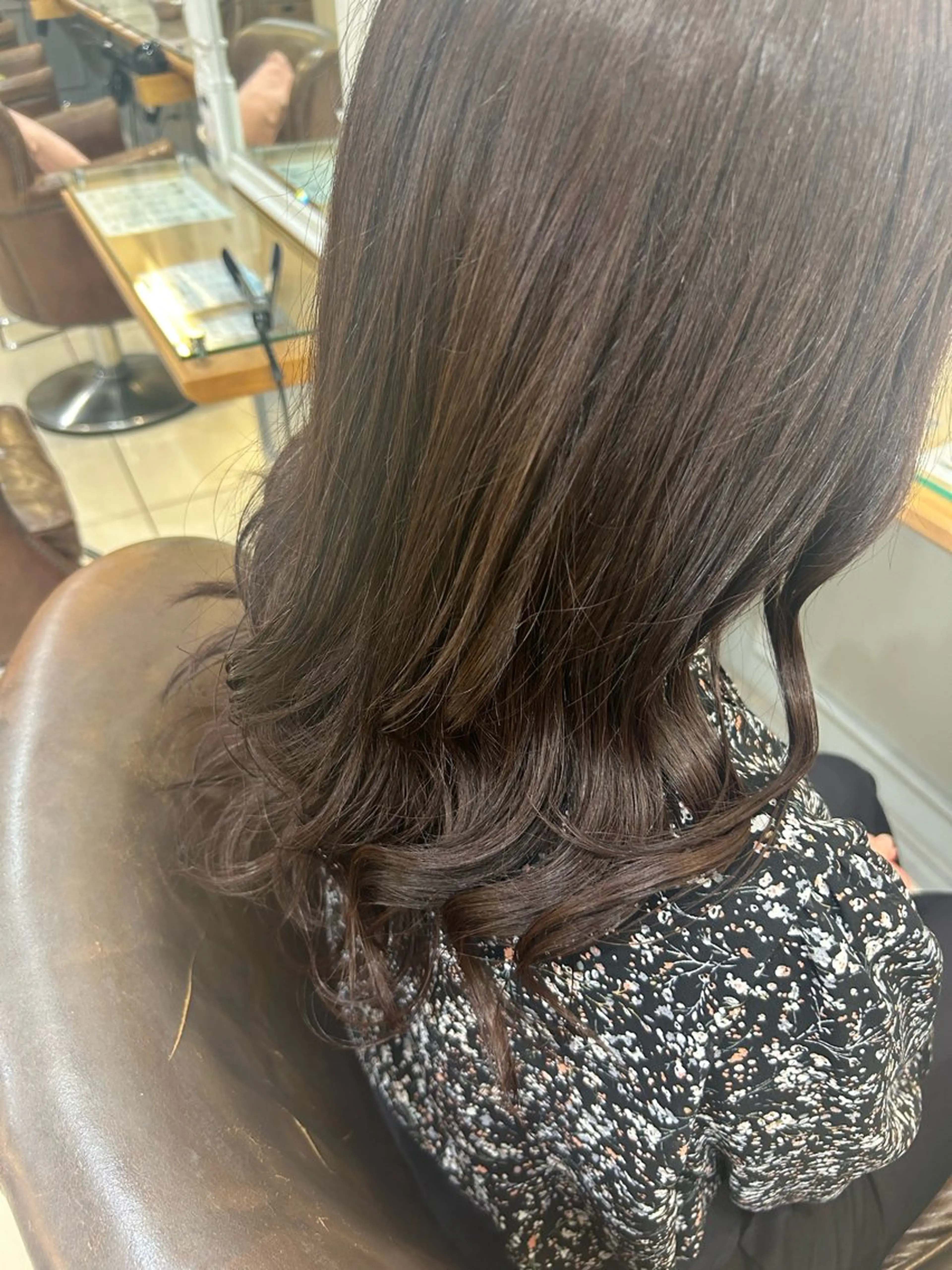 ロング ヘアカラー IRICO たまプラーザ所属・韓国ヘアー🇰🇷 MIWAのヘアスタイル