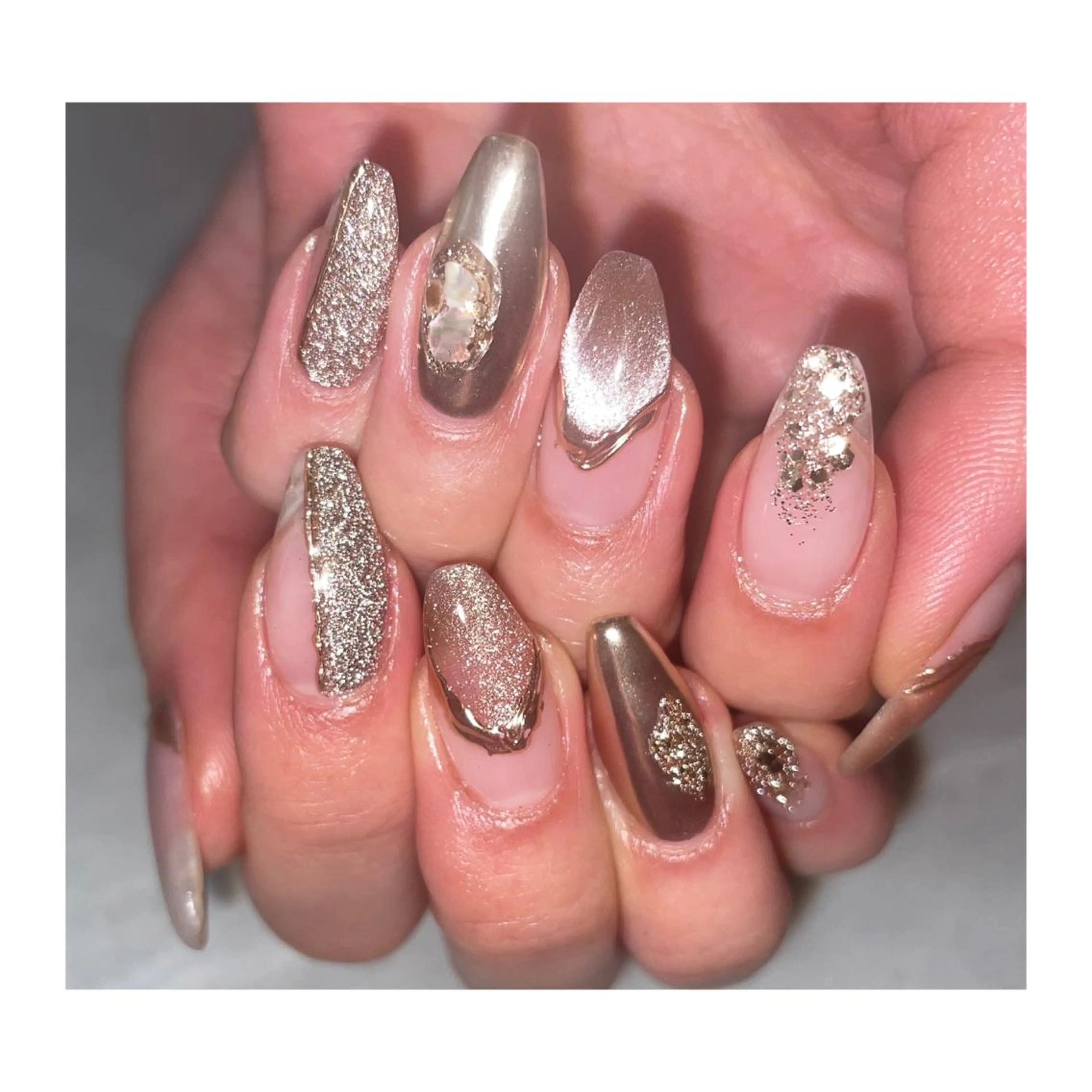 ネイル 持ち込み 関根 未来のネイルデザイン