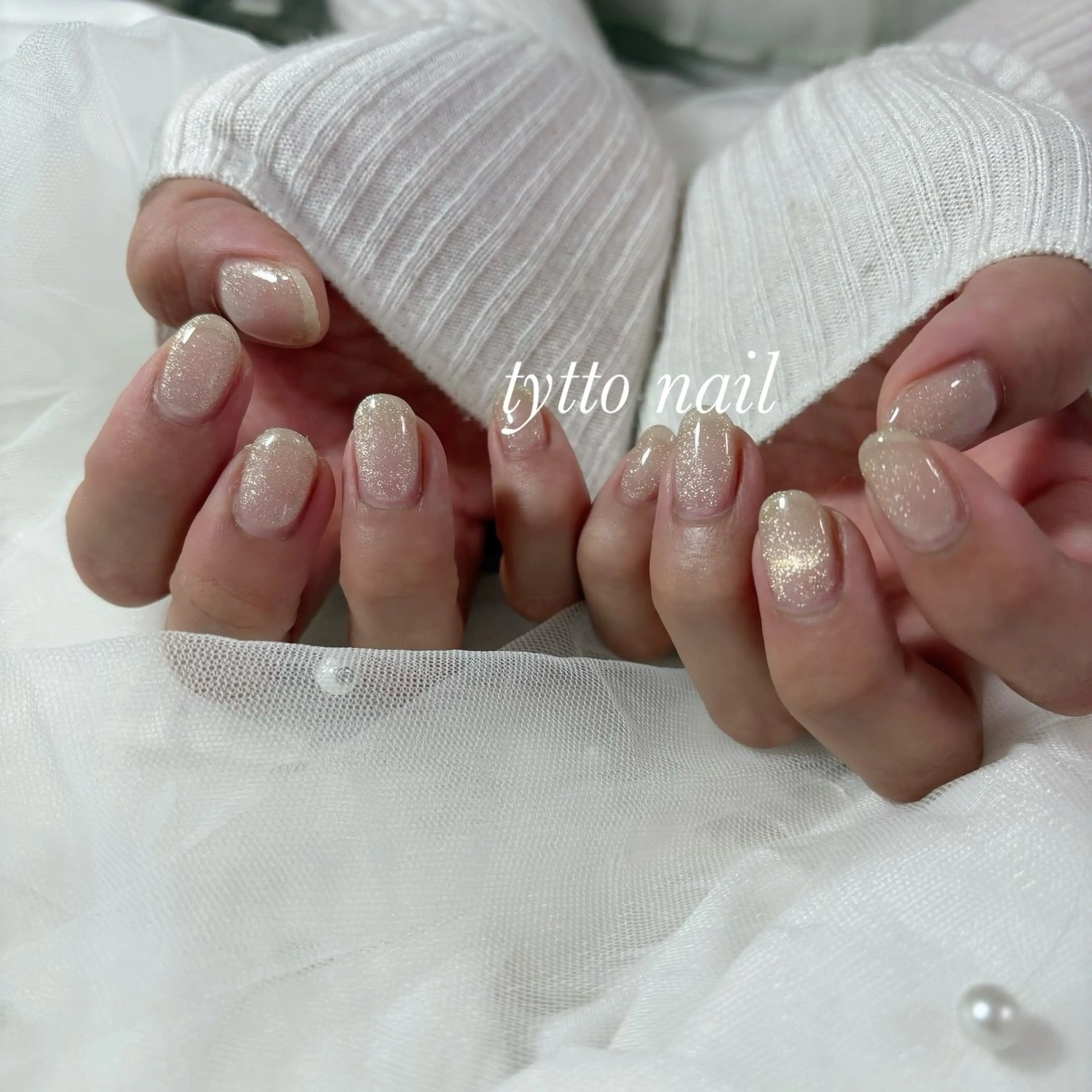 ネイル グラデーション キラキラネイル マグネットネイル オフィスネイル ワンカラーネイル ハンドネイル tytto nail ❤︎‪‪eri‪‪のネイルデザイン