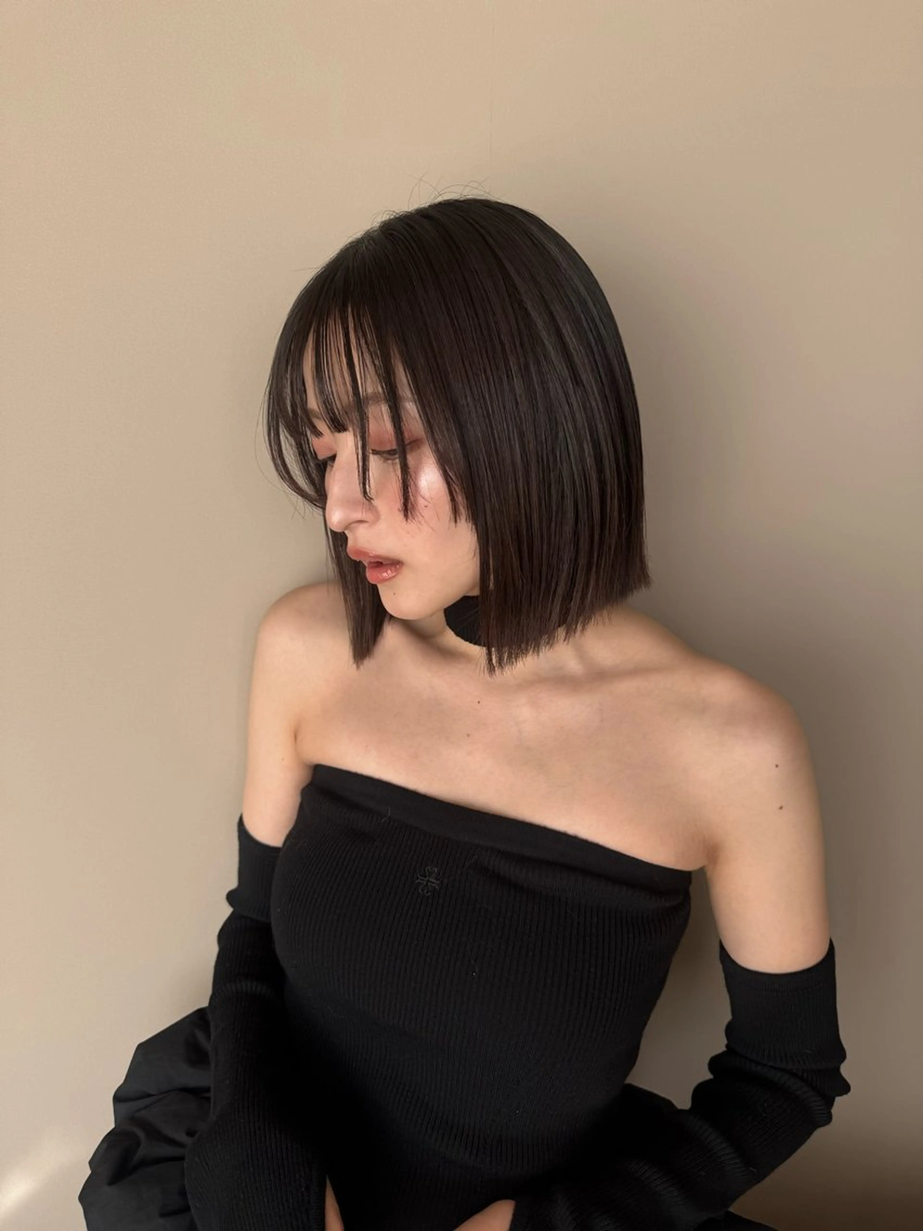 ショート カラー 切りっぱなしボブ ボブ カット ヘアカラー 縮毛矯正 トリートメント 色素薄めカラー❤︎ chihiroのヘアスタイル