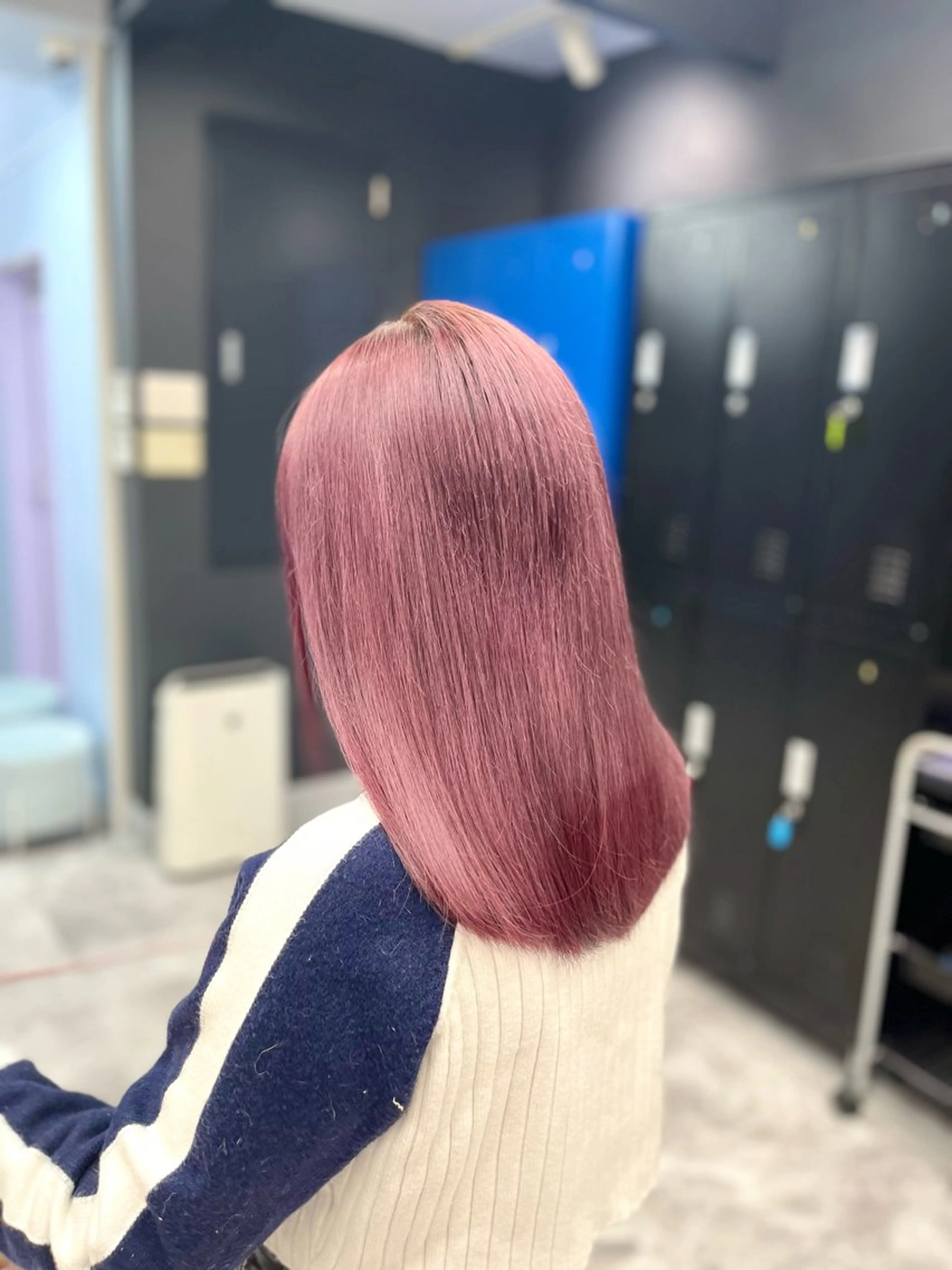 セミロング カラー ブリーチ ラベンダーカラー ピンクカラー ピンクラベンダー ヘアカラー トリートメント White梅田  ／ COCOのヘアスタイル