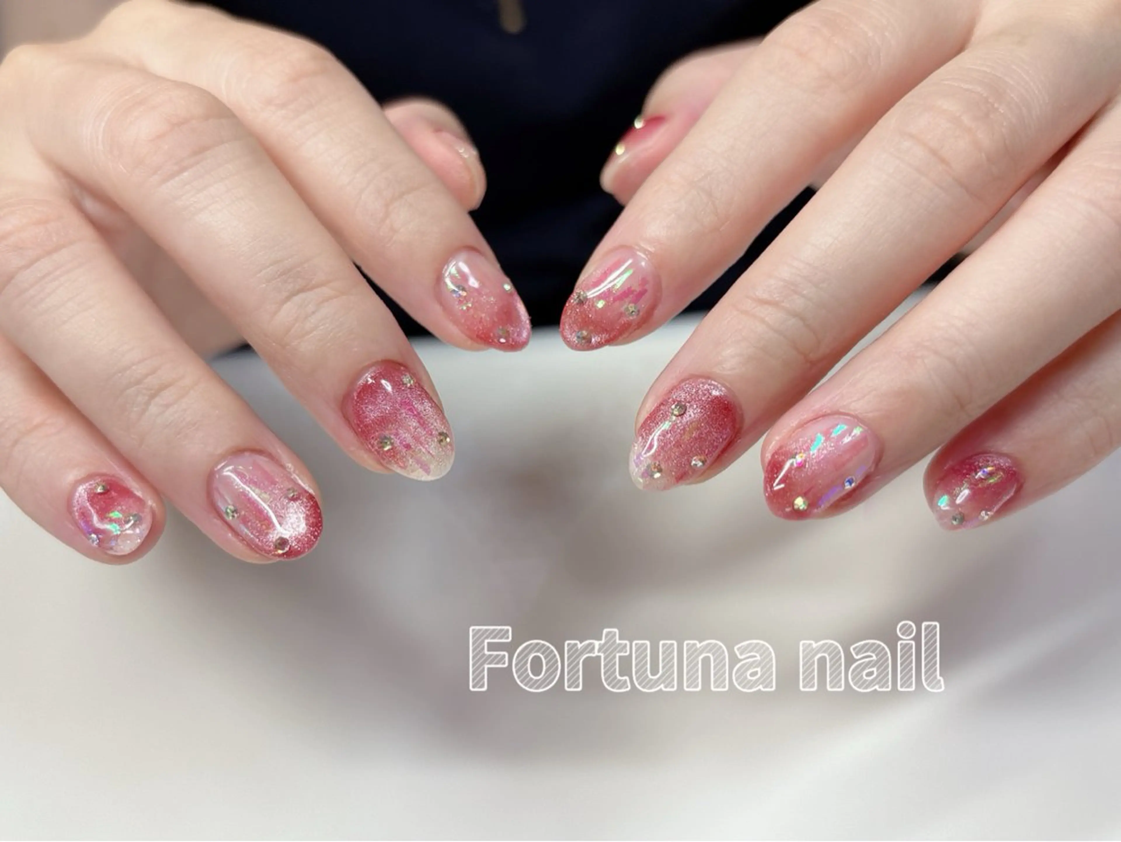 ネイル ハンドネイル Nail •Head スパFortunaのネイルデザイン
