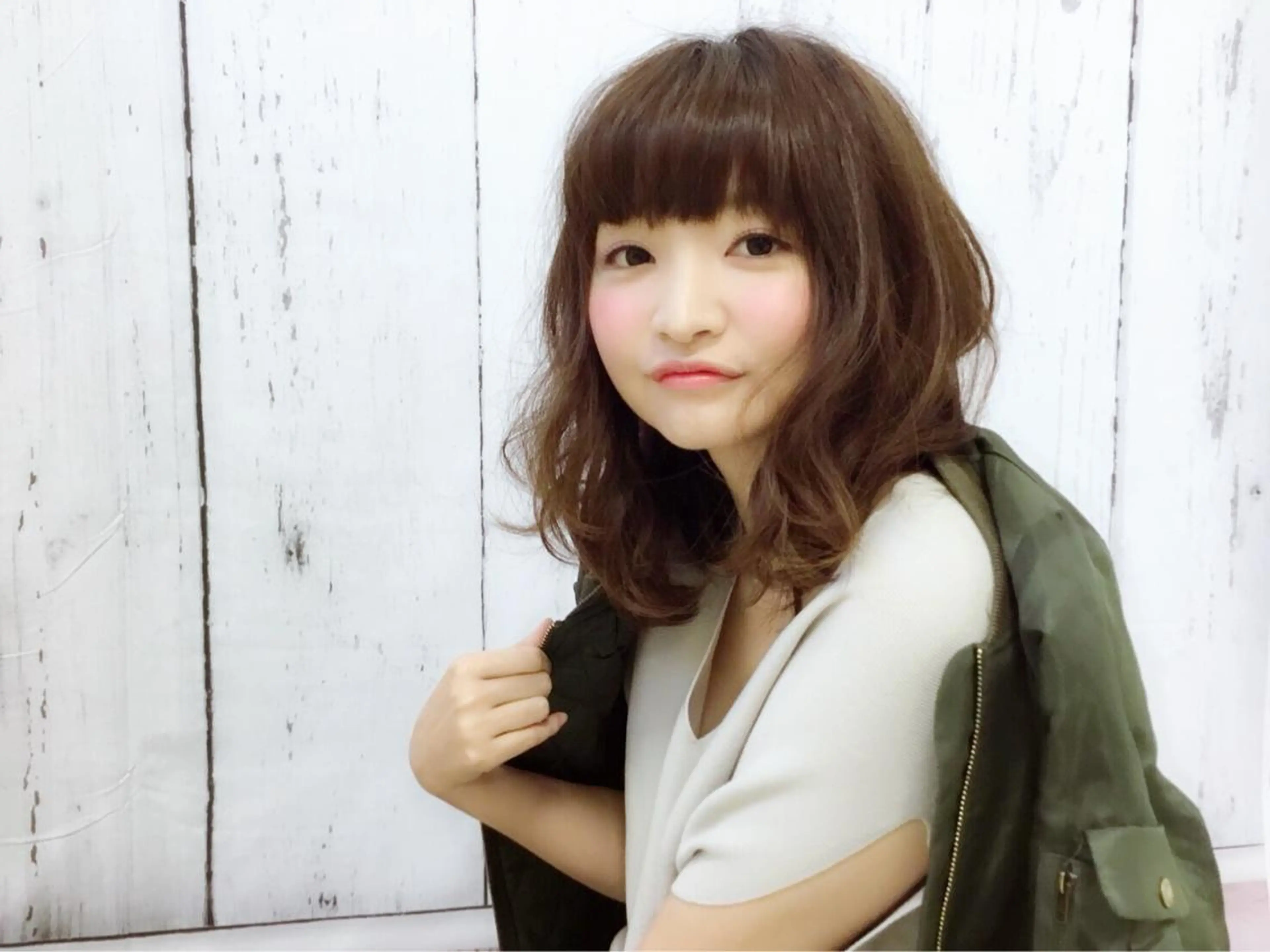 ミディアム カラー hair＆face  LOBEAUT所属・小笠原 一倫のヘアスタイル