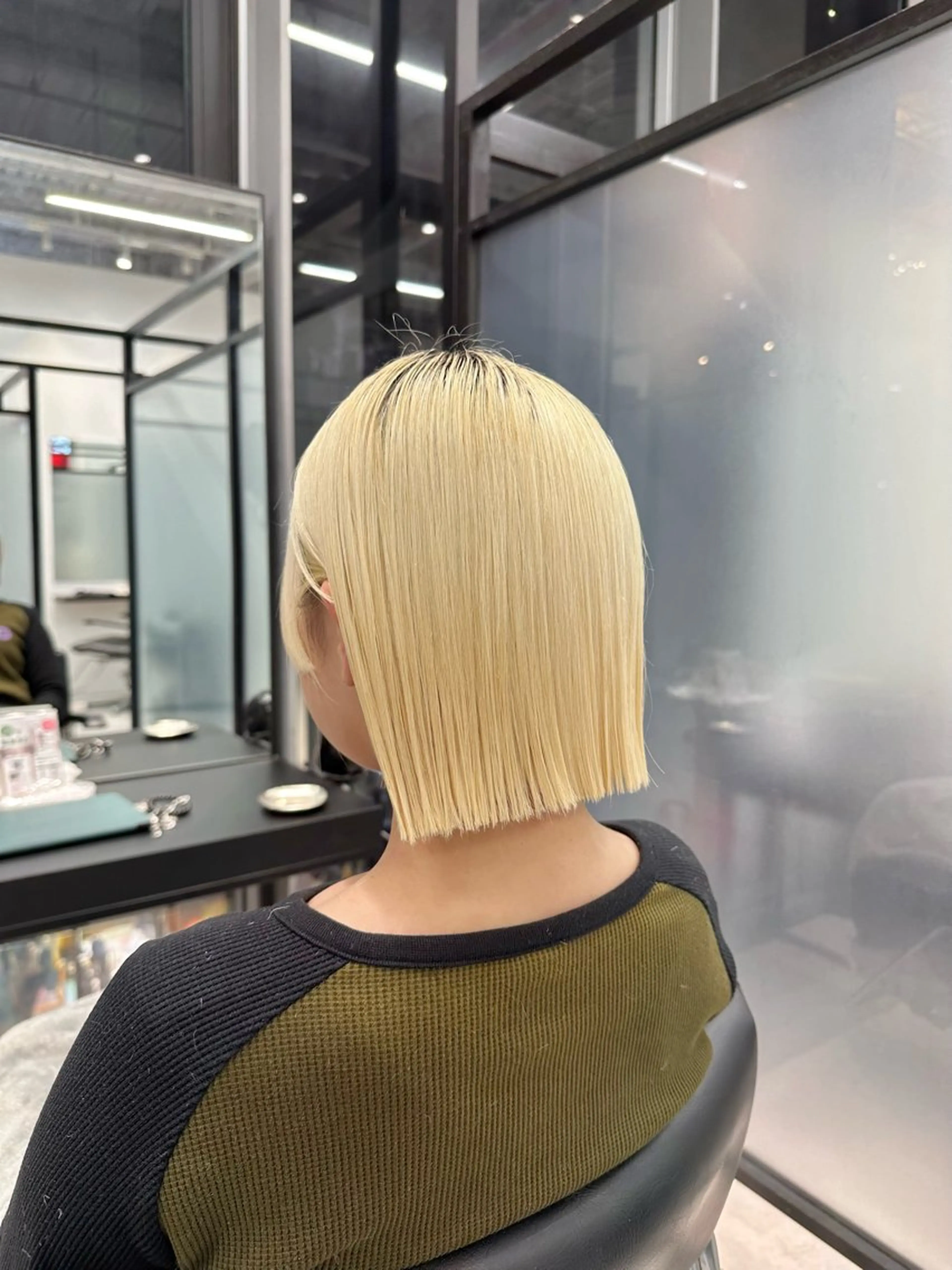 ショート ブリーチ毛にもできる 縮毛矯正OJIROのヘアスタイル