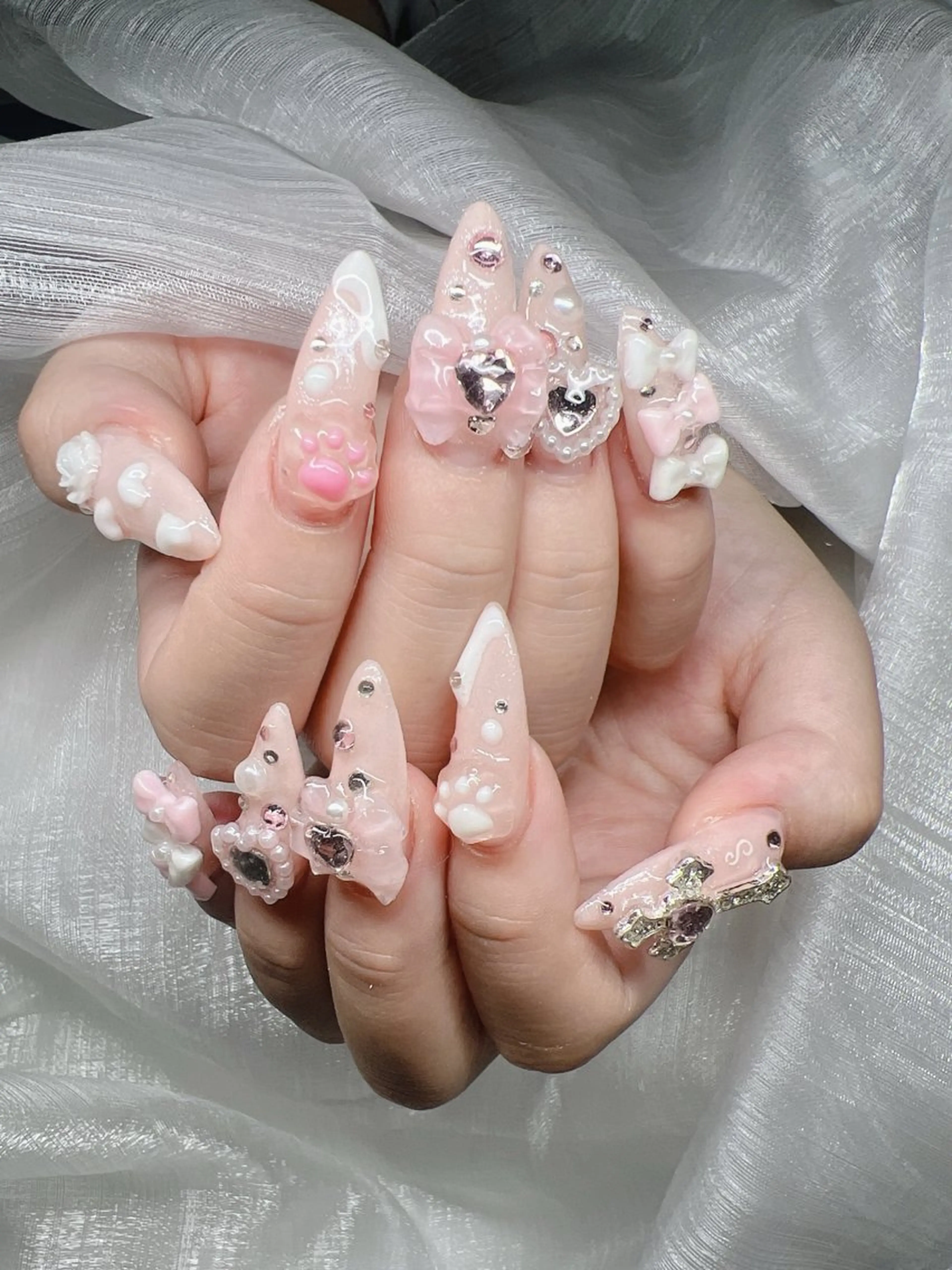 ネイル 長さ出し グラデーション キラキラネイル マグネットネイル ニュアンスネイル ハンドネイル Lee Nails チップ長さだし専門店のネイルデザイン
