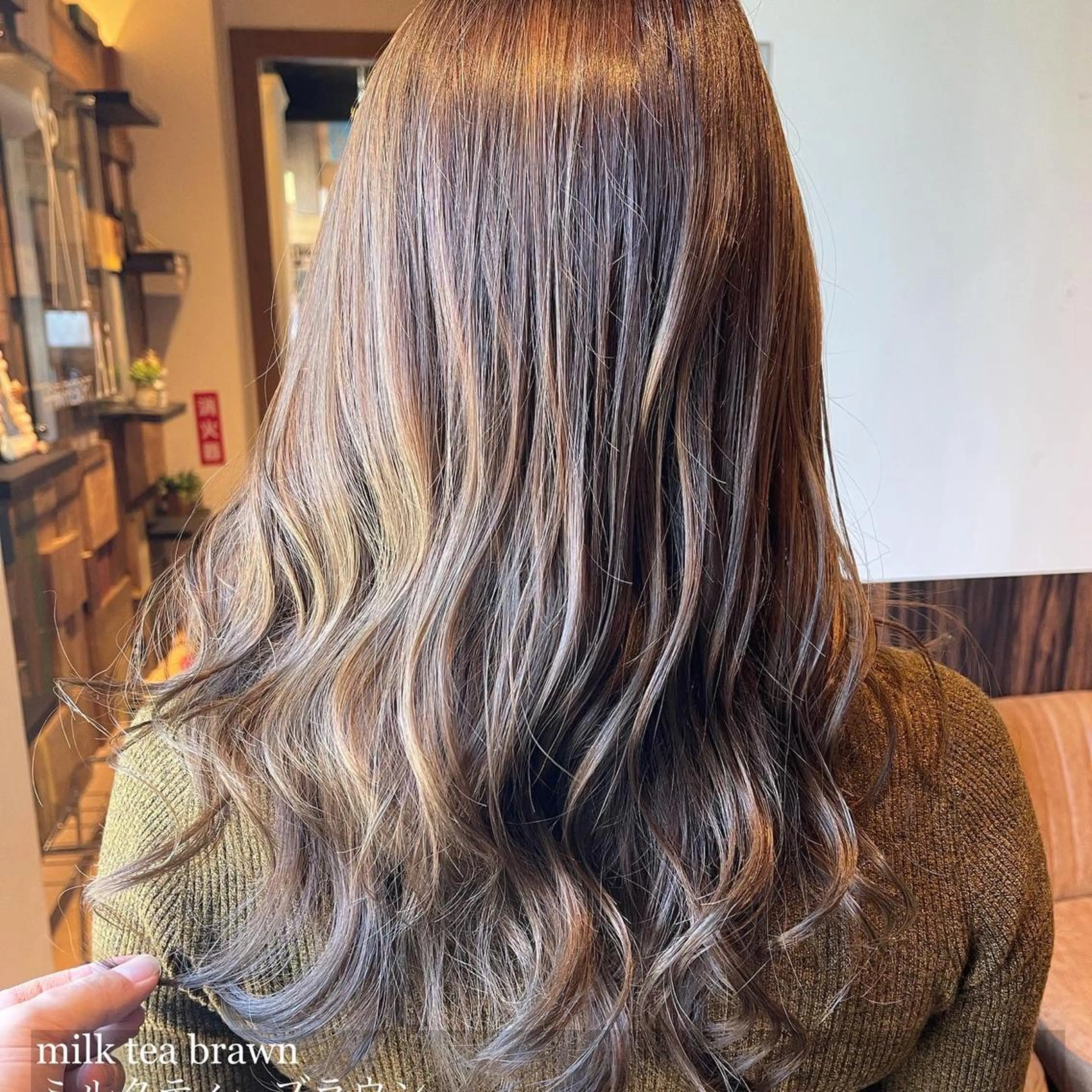 🌈人気NO2カット & 炭酸ヘッドスパ&コテ巻き🌈の写真