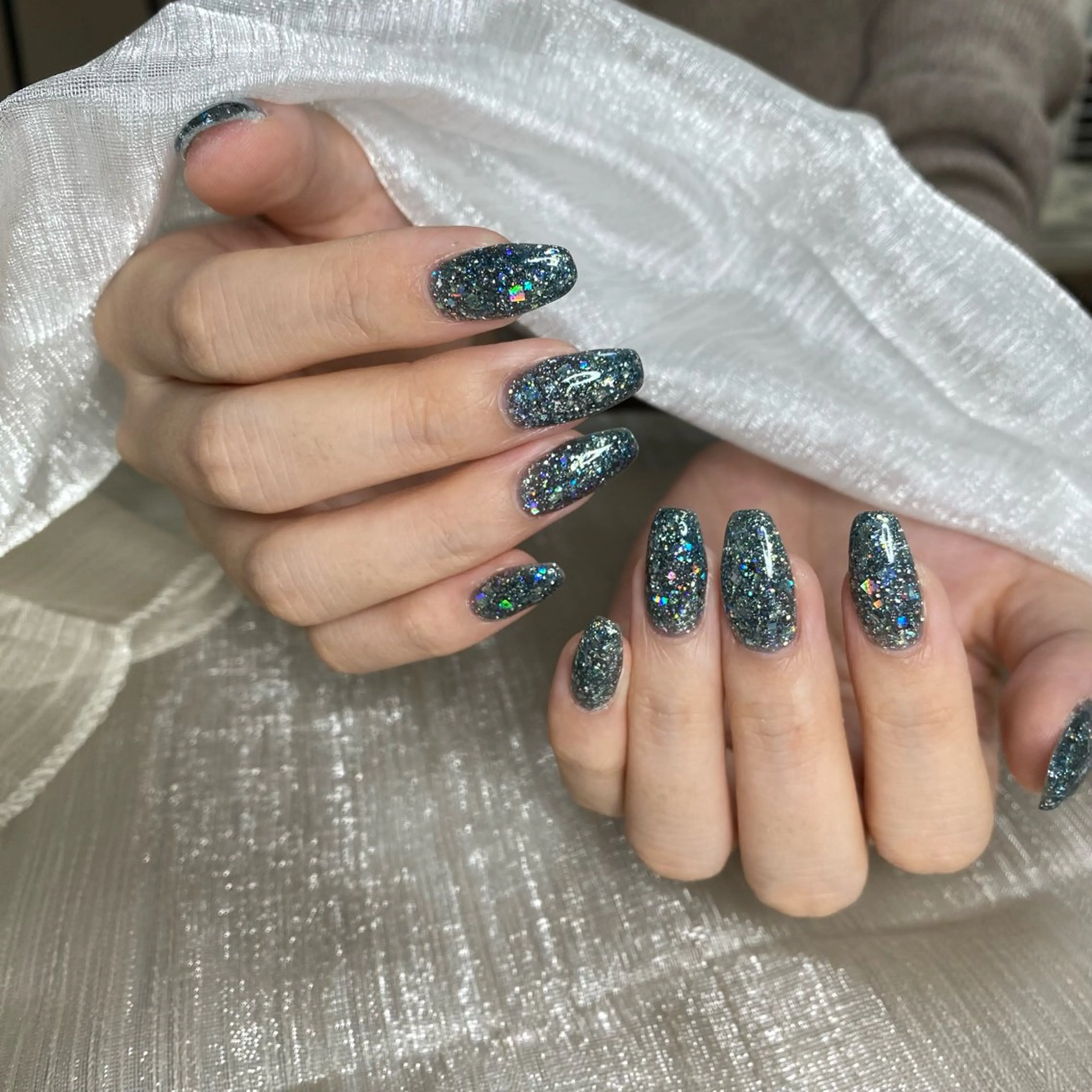 ミディアム 501_nail所属・Ta taのネイルデザイン