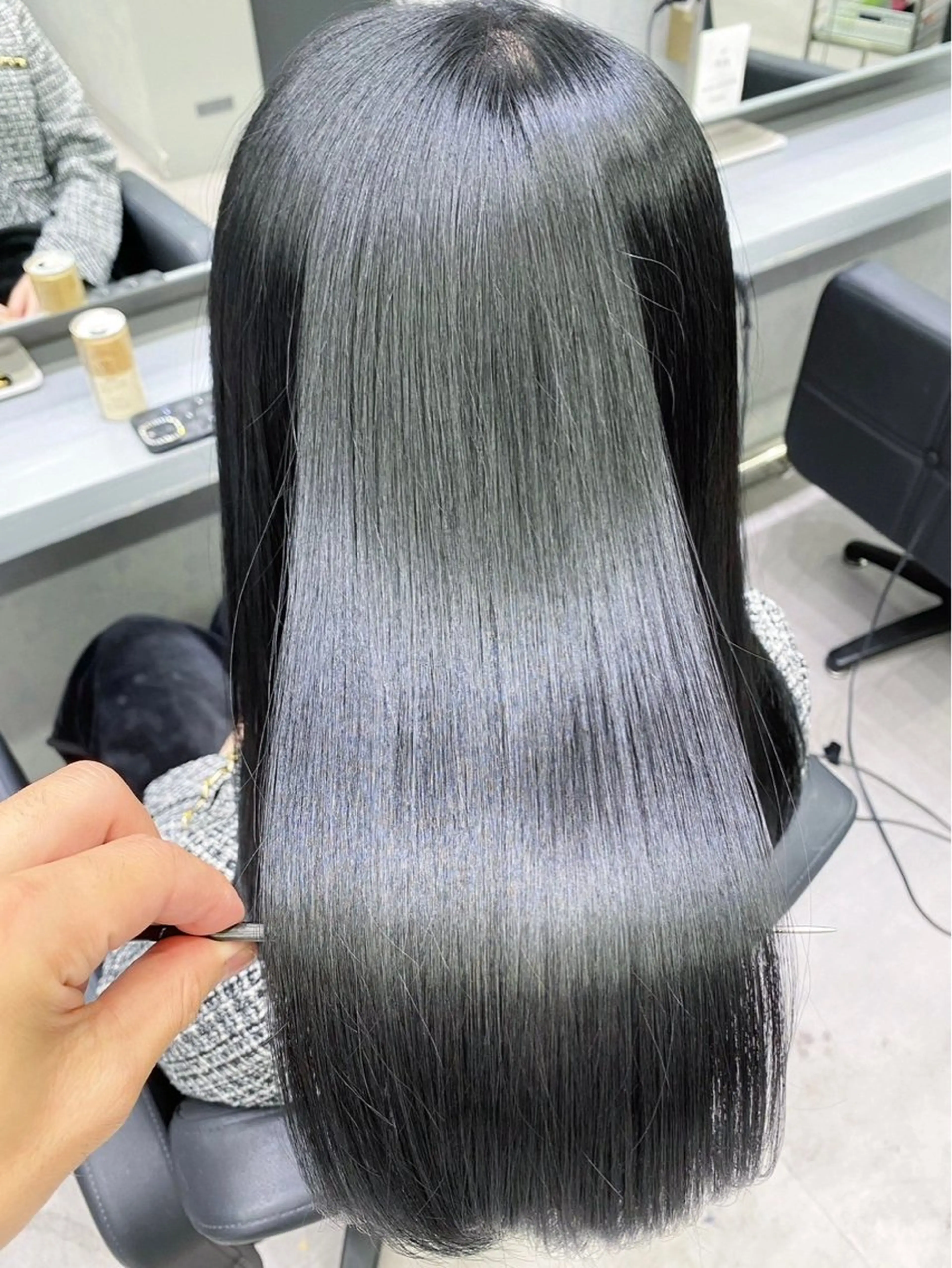 ロング シールエクステ エクステ 外国人風カラー 髪質改善 韓国風ヘア カット ヘアカラー トリートメント elyts-omotesando-所属・【elyts】 𝑲𝑶𝑼𝑲𝑰のヘアスタイル
