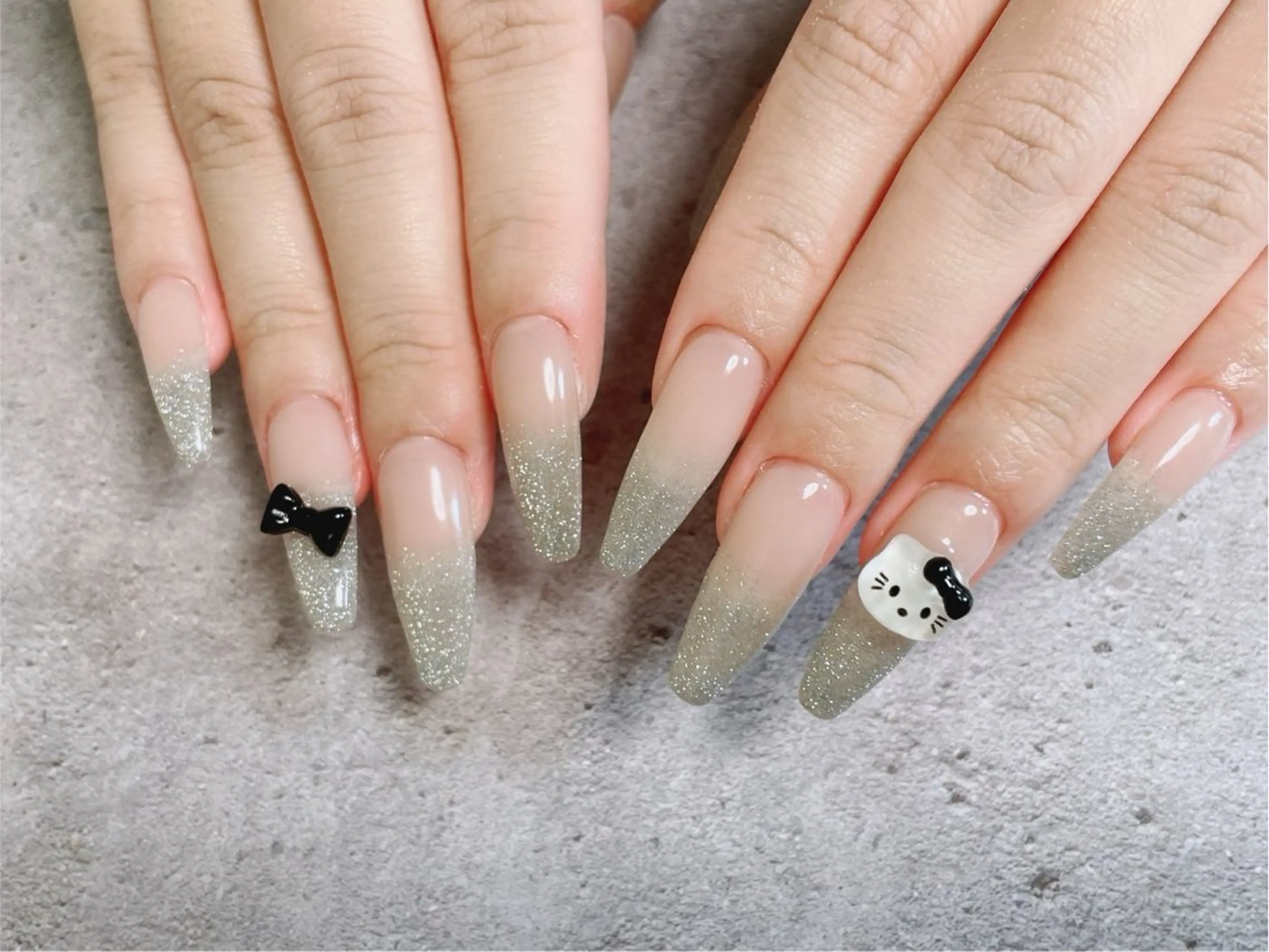 ネイル ハンドネイル ☁️Yun nail KiKi☁️のネイルデザイン