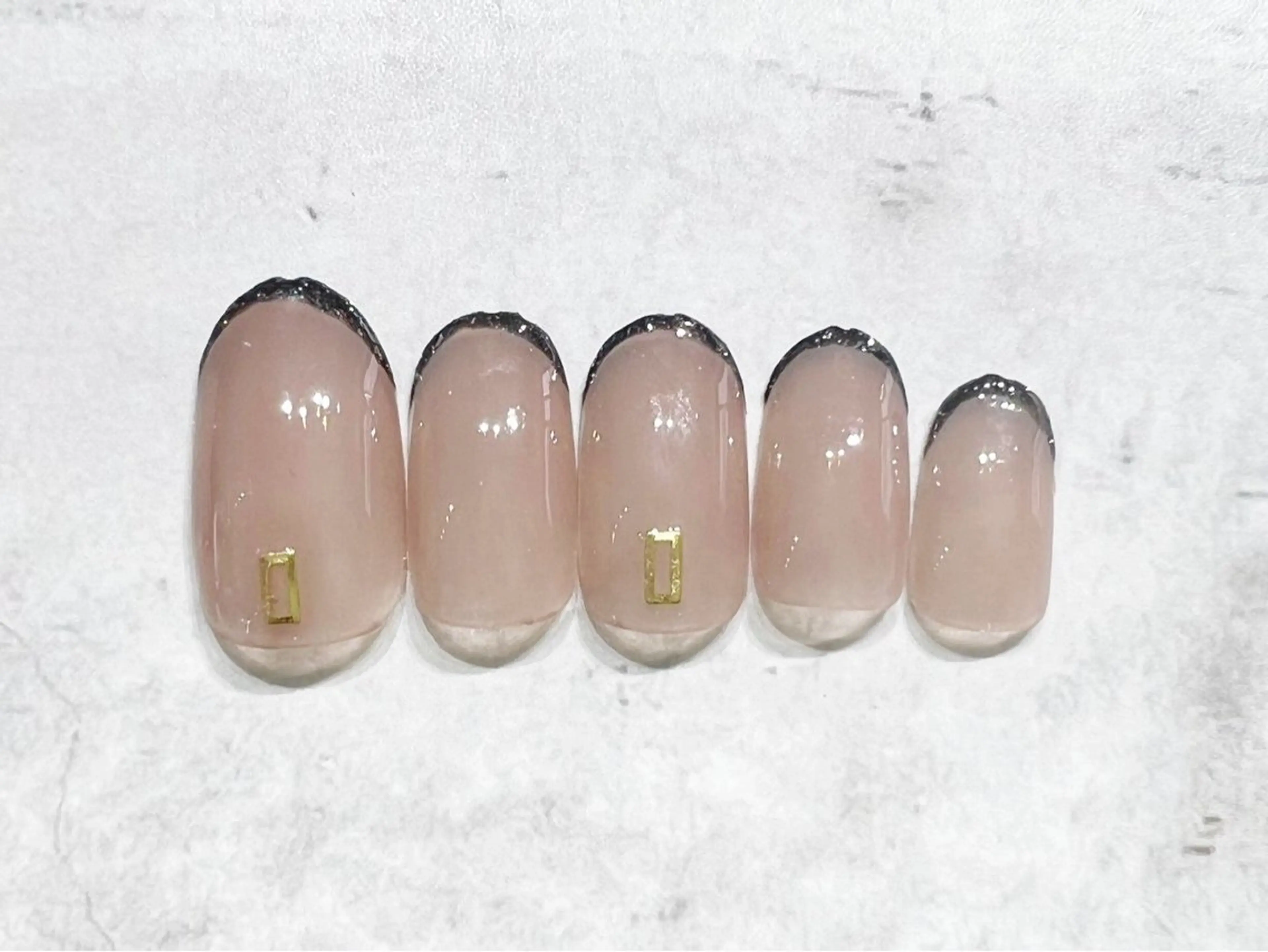 ネイル ハンドネイル LisBlanc ATSUKOのネイルデザイン