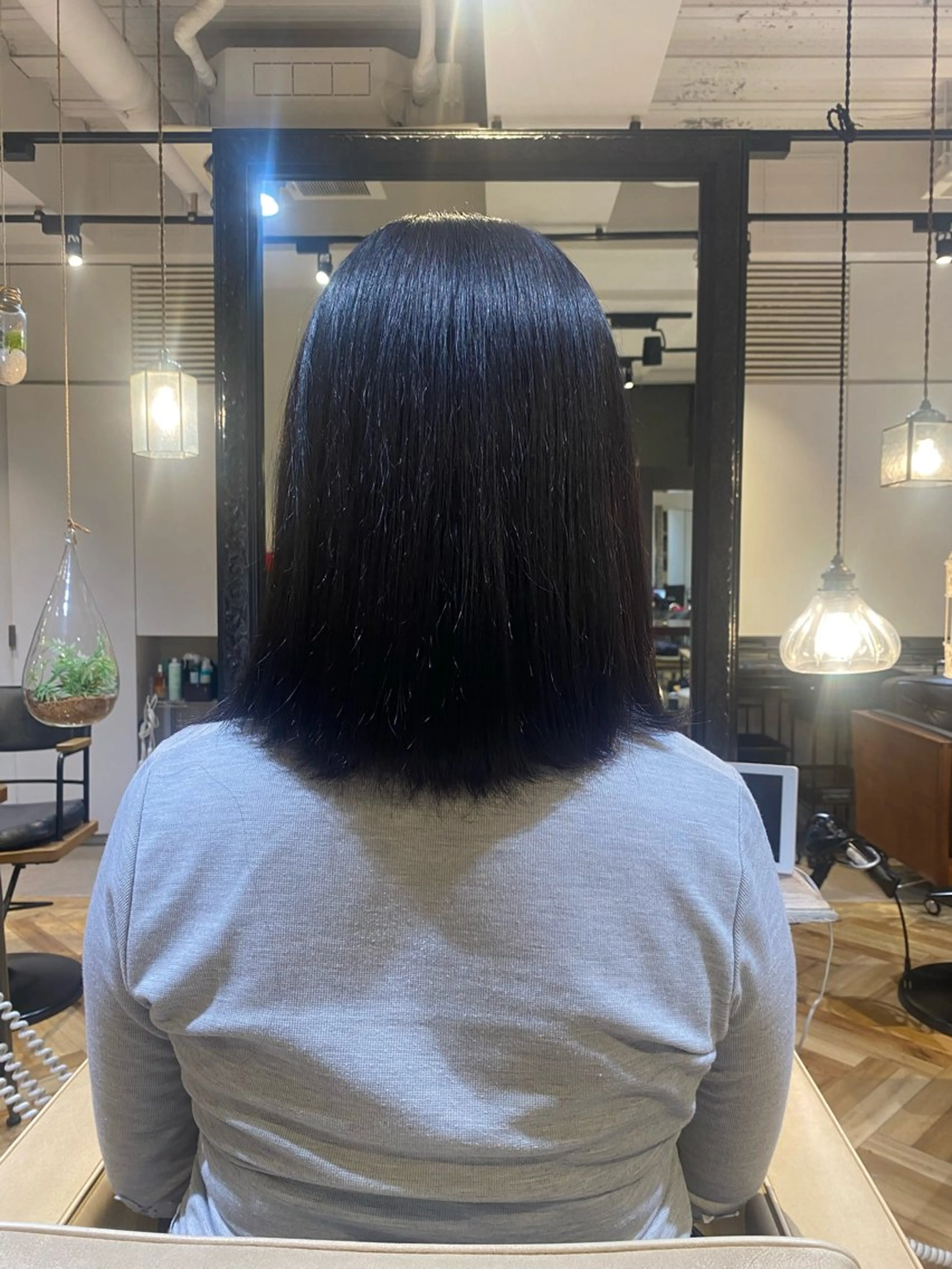 カラー 佐倉 凛花のヘアスタイル
